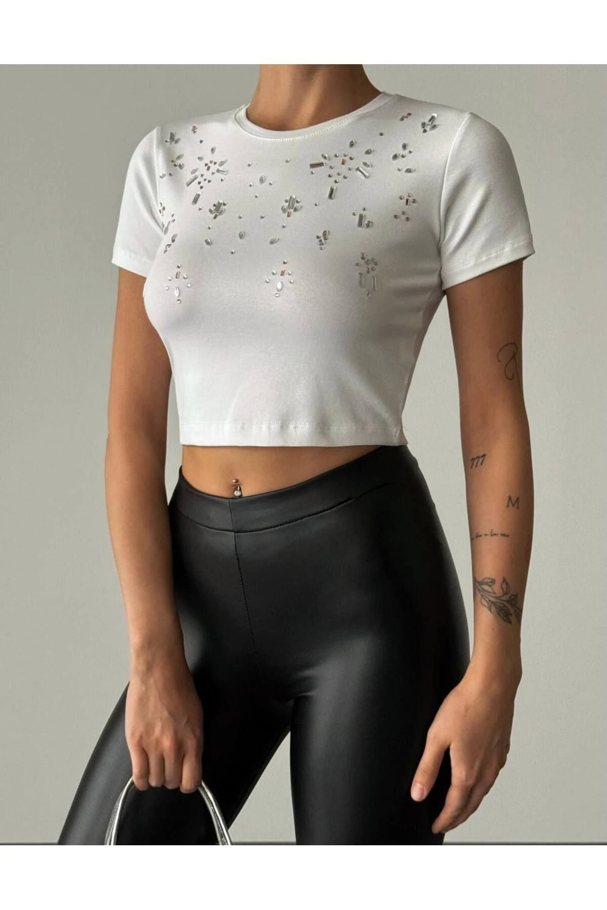Taşlı Crop Tshirt
