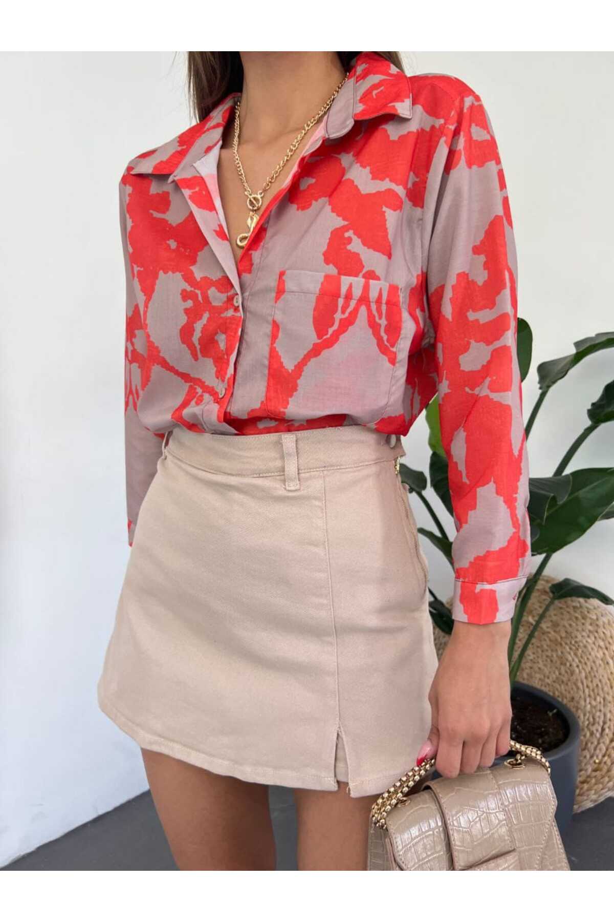 Desenli Kumaş Gömlek