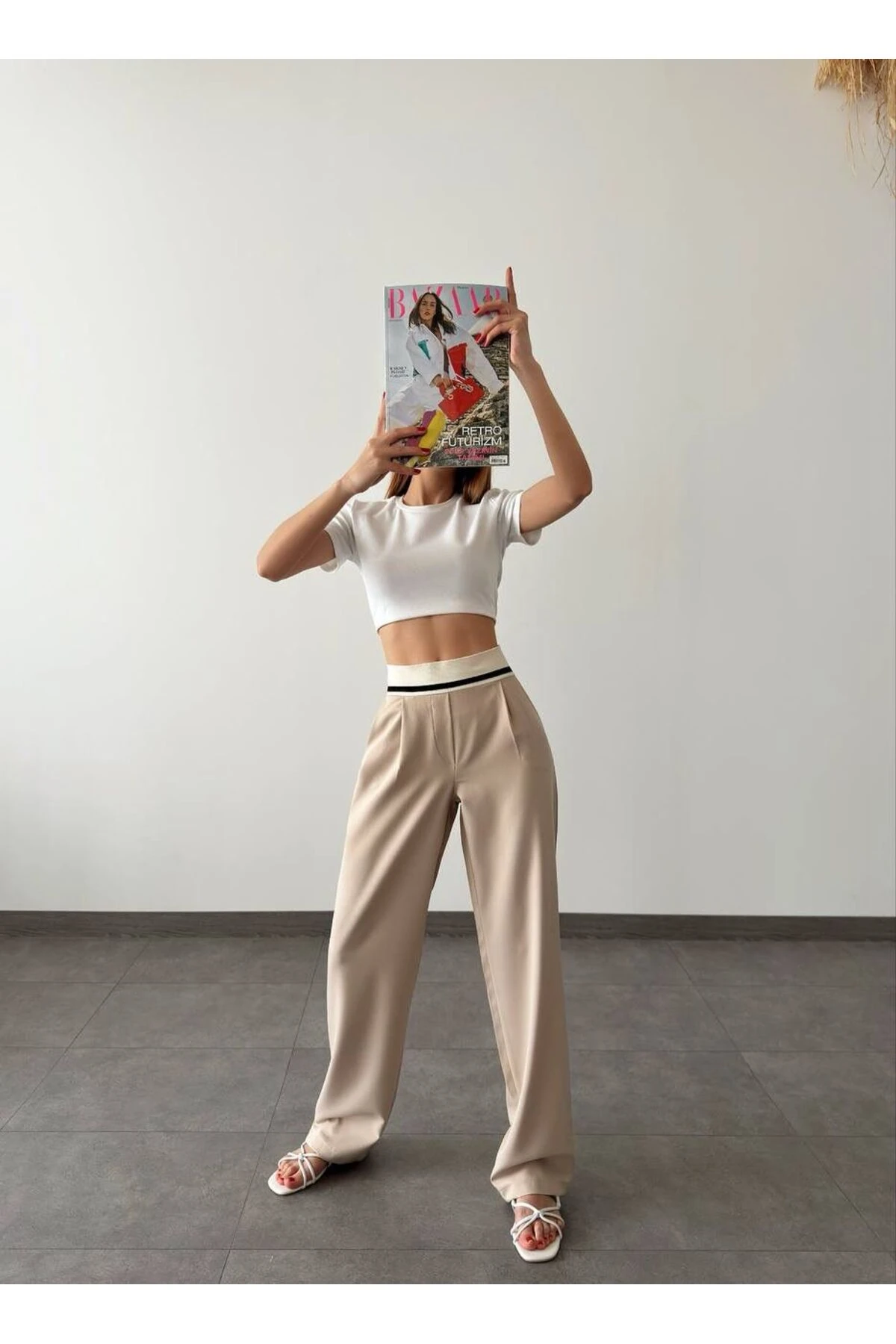 Beli Lastikli Bol Paça Kumaş Pantolon