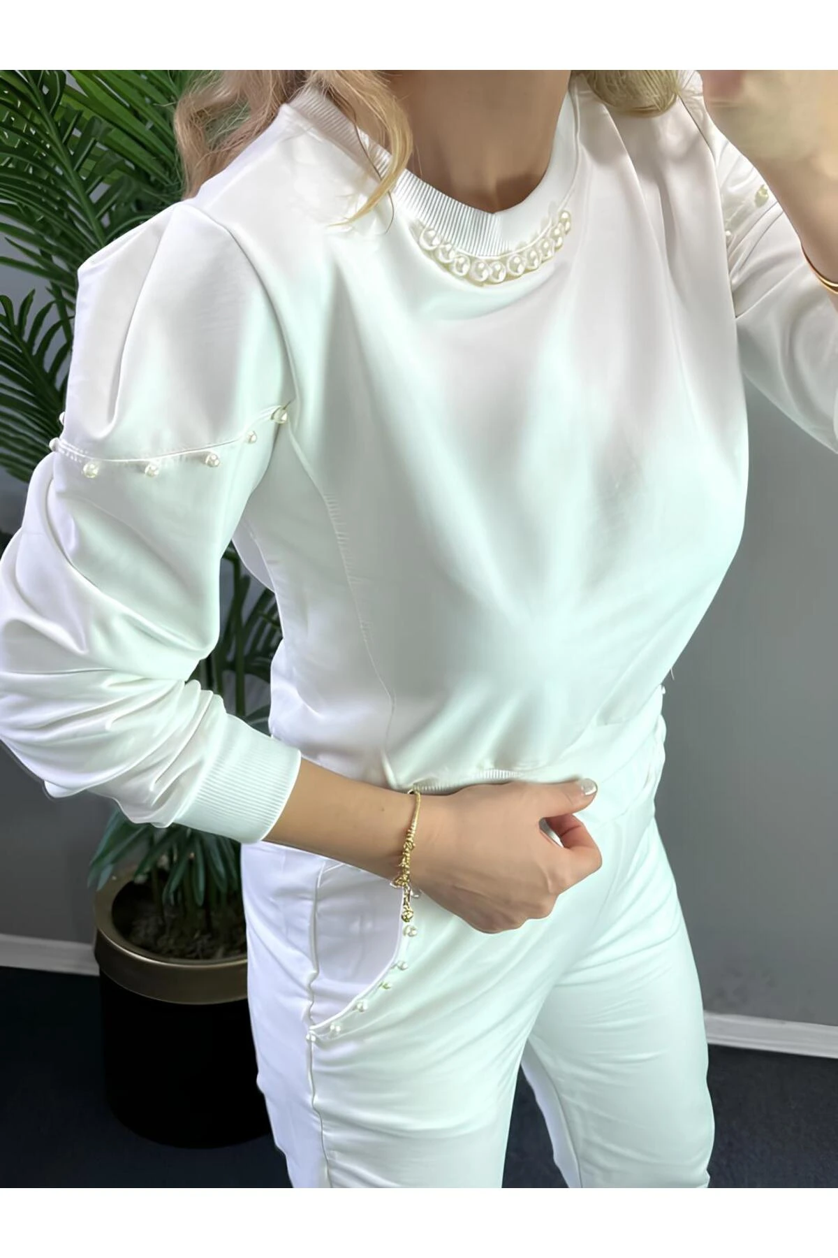 İnci Detaylı Eşofman Takımı