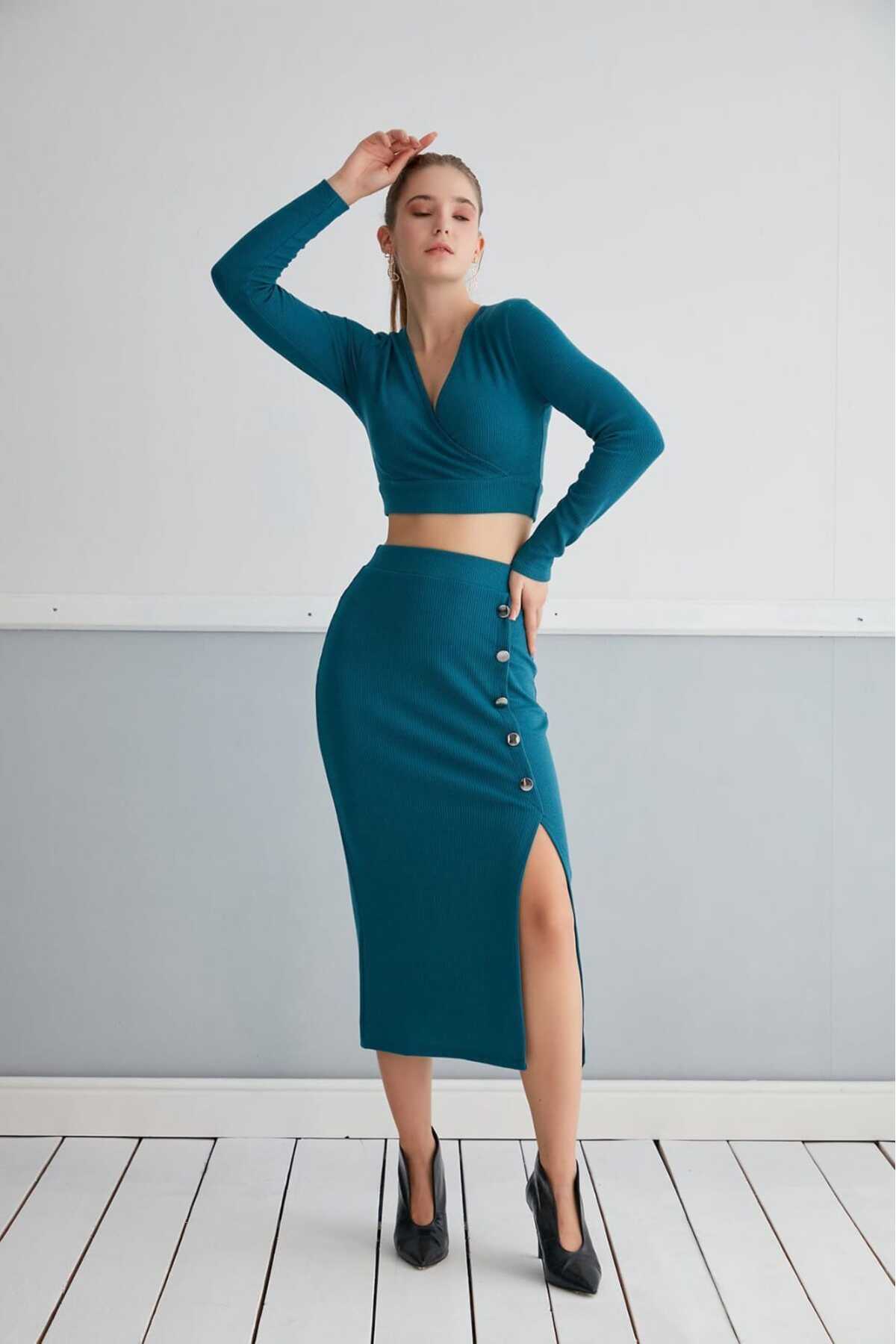 Crop-Top Etekli Takım