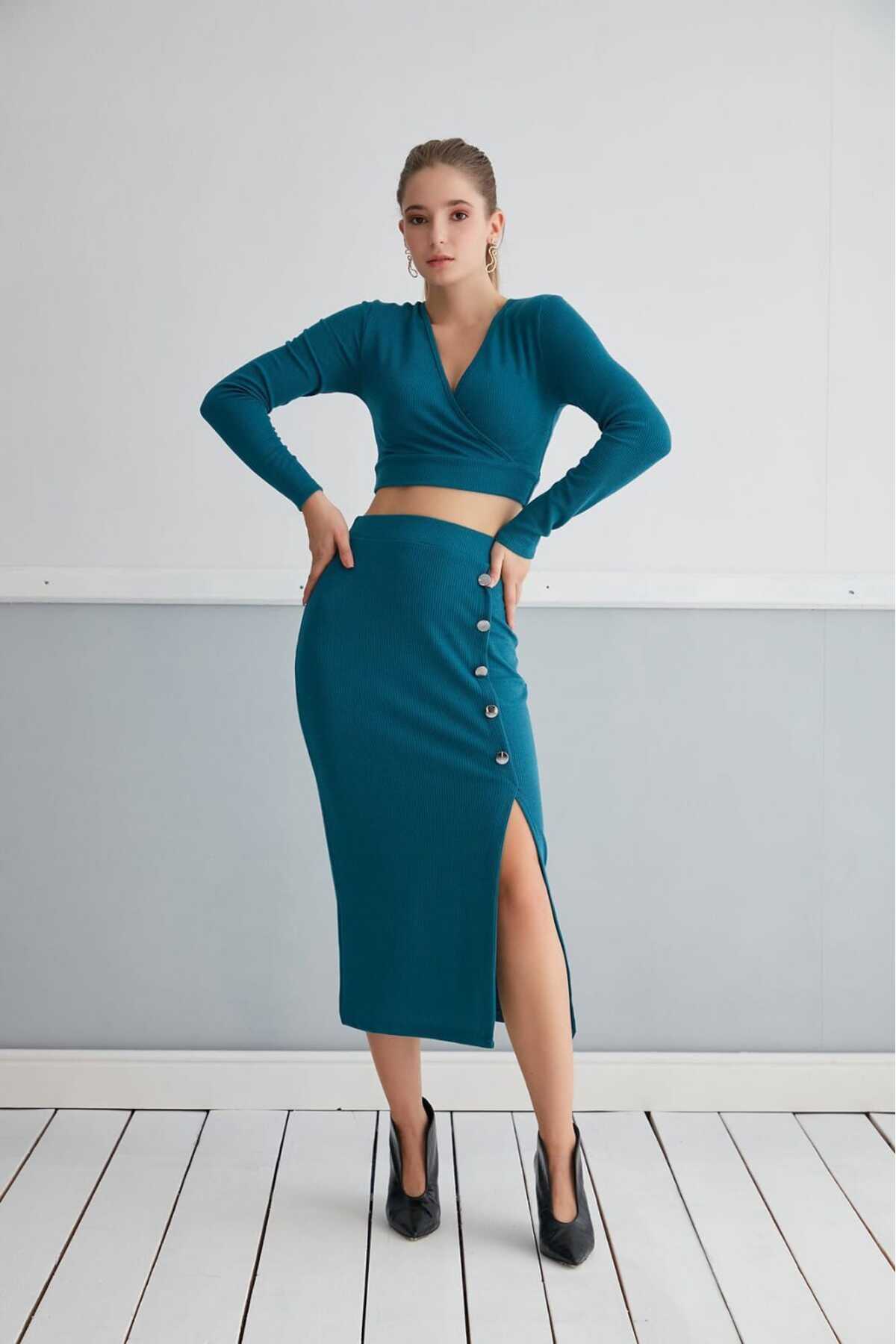 Crop-Top Etekli Takım