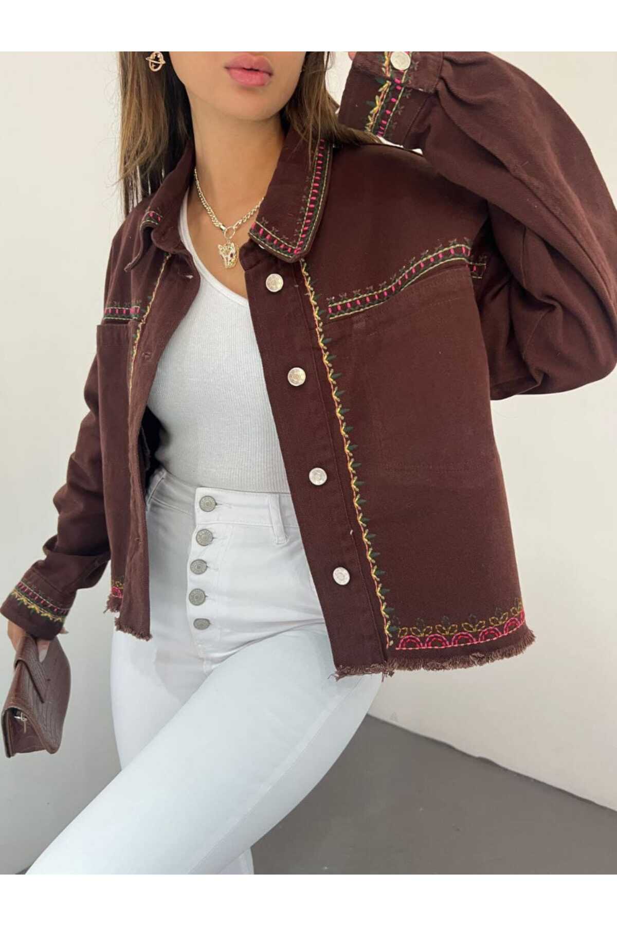 Gabardin İşlemeli Ceket