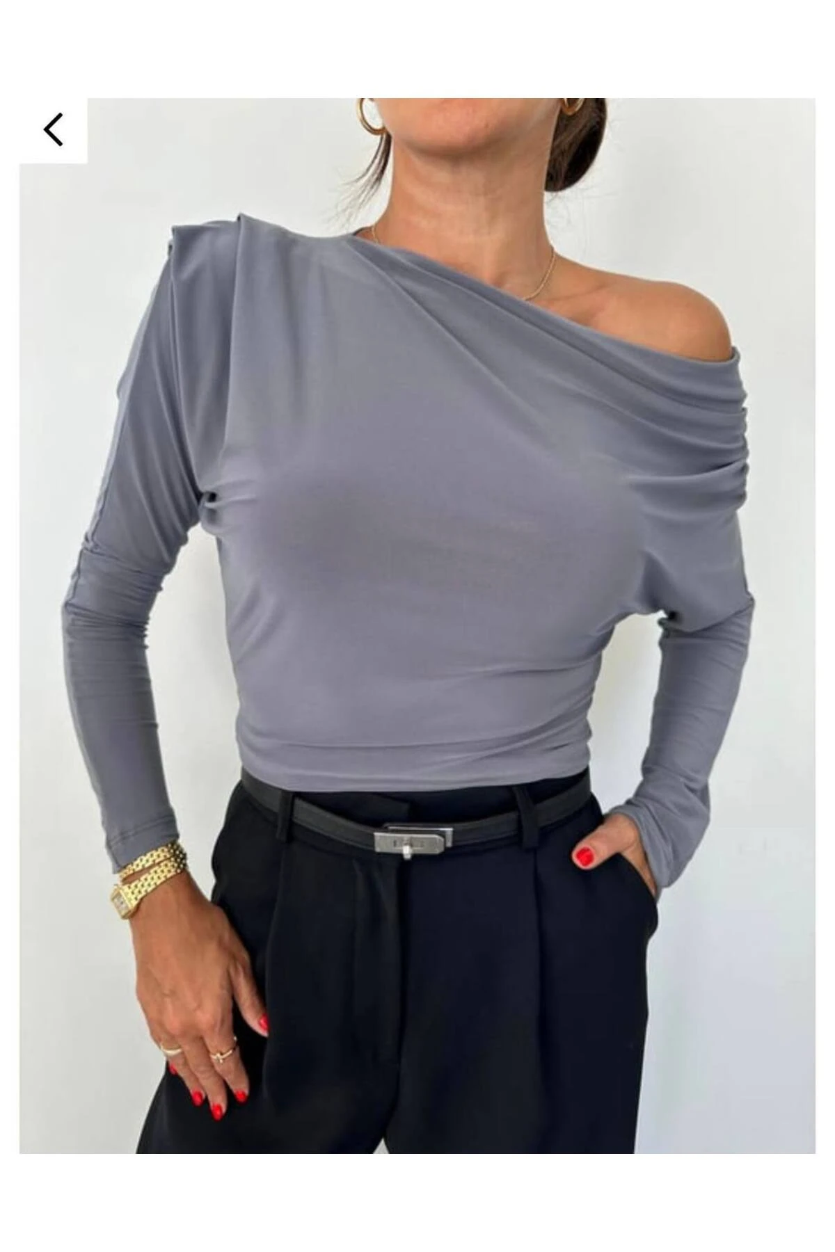 Omuz Dekolteli Sandy Kumaş Bluz