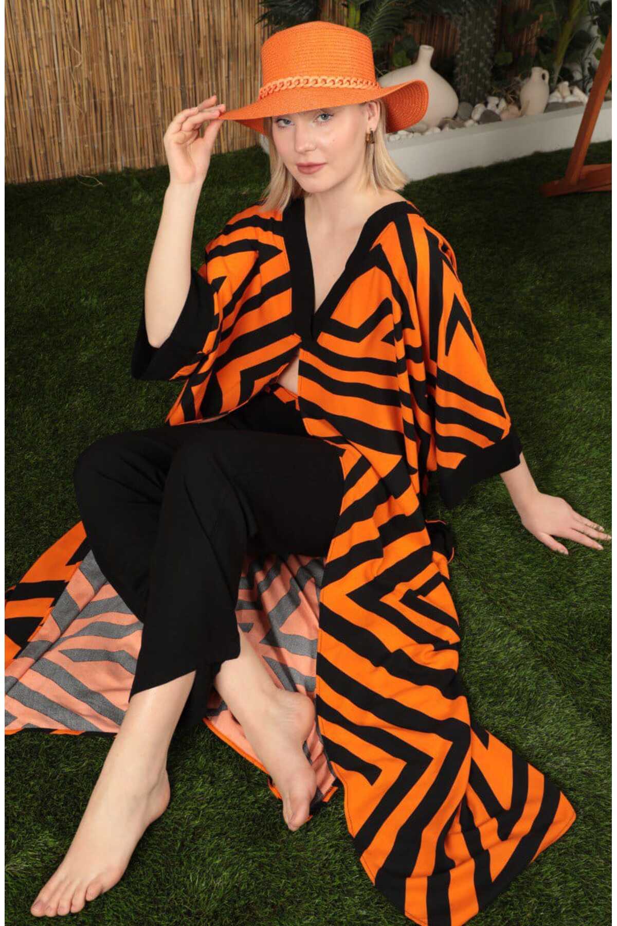 Viskon Kumaş Şerit Desenli Takım