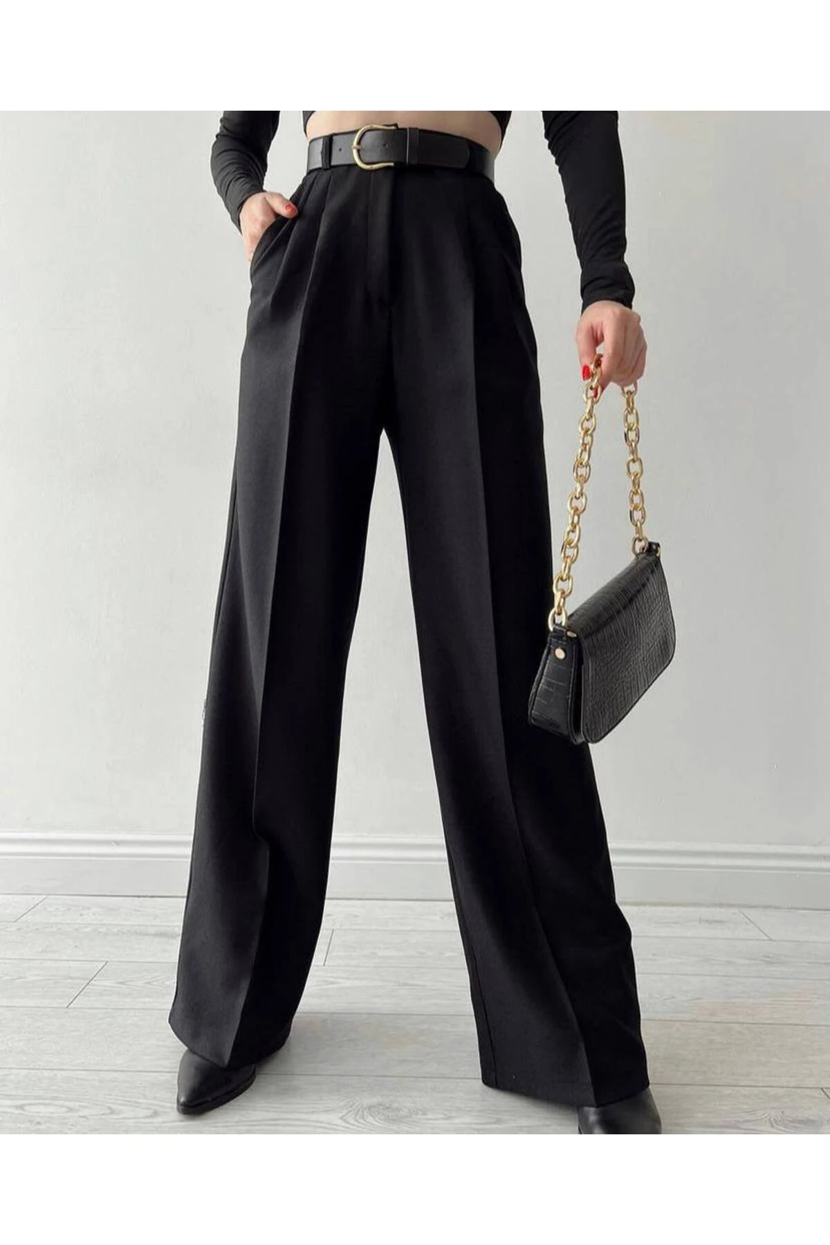 Çift Pensli Bol Paça Kumaş Pantolon