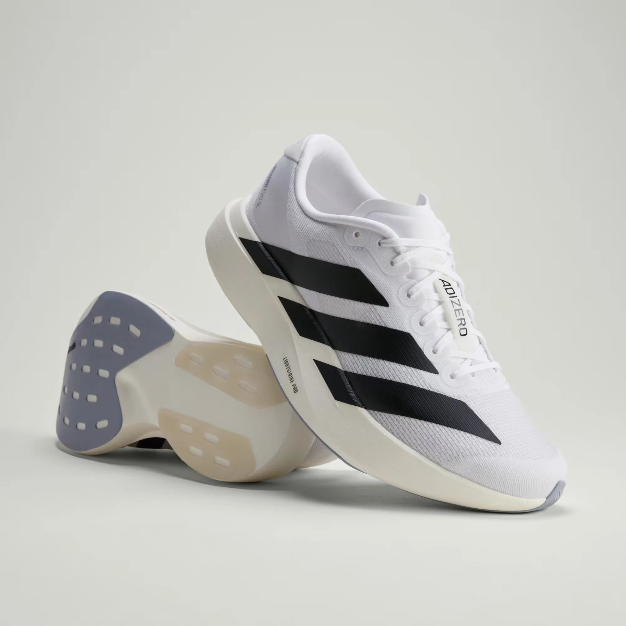 adidas adizero EVO SL yan görünüm
