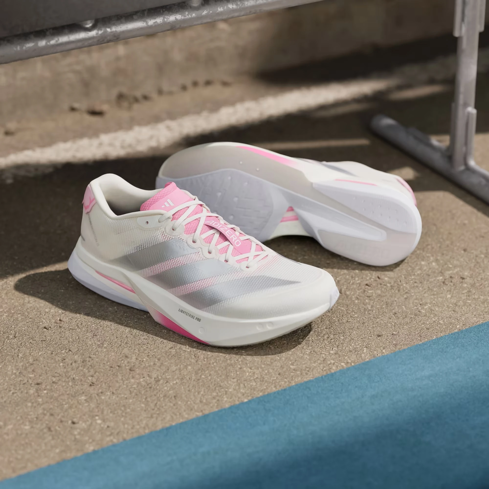 Tokyo inspired koşu ayakkabısı kullanım