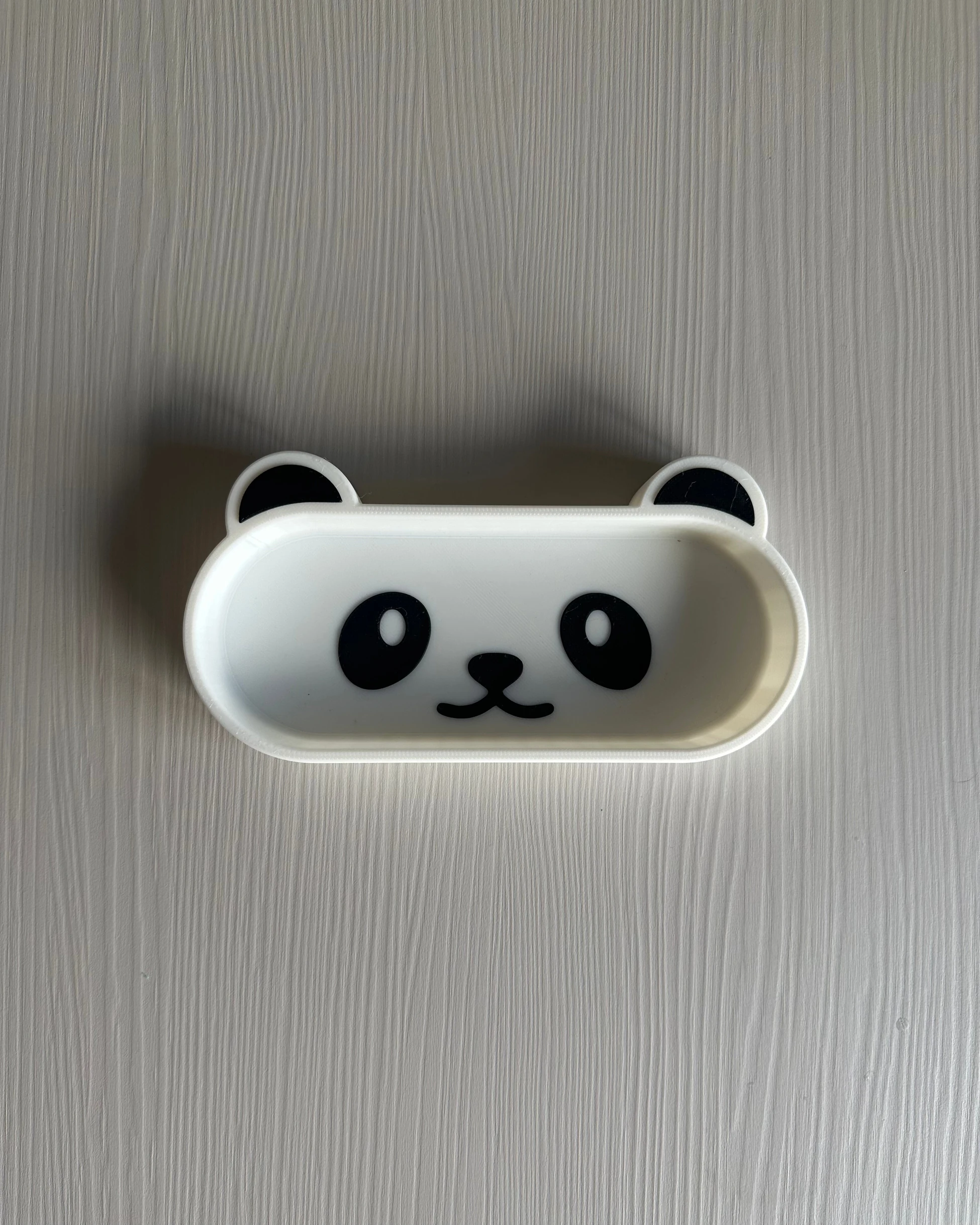 Panda Gözlük Tutacağı – Masaüstü & Saklama