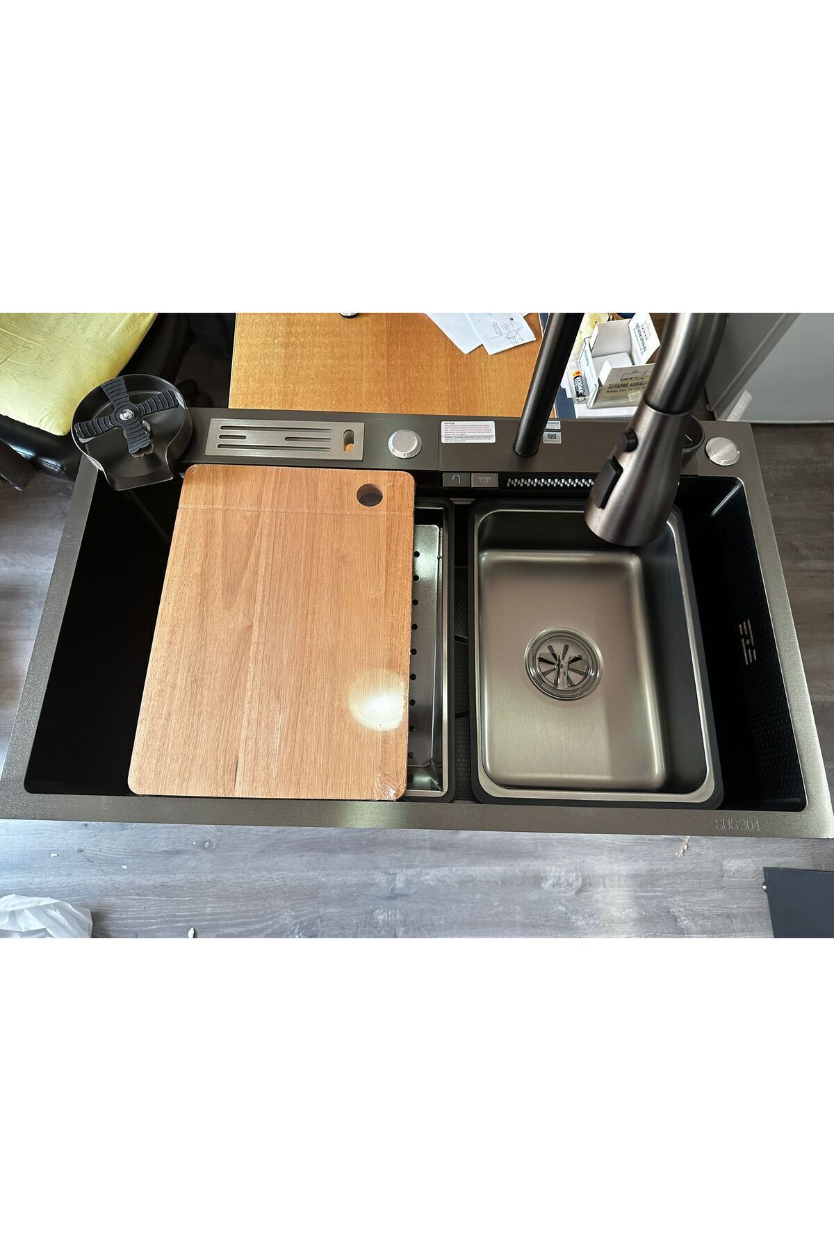 Teknolojik Eviye Seti Siyah Çelik Rengi 3 Fonksiyonlu Eviye Bataryası Dahil Tka0028