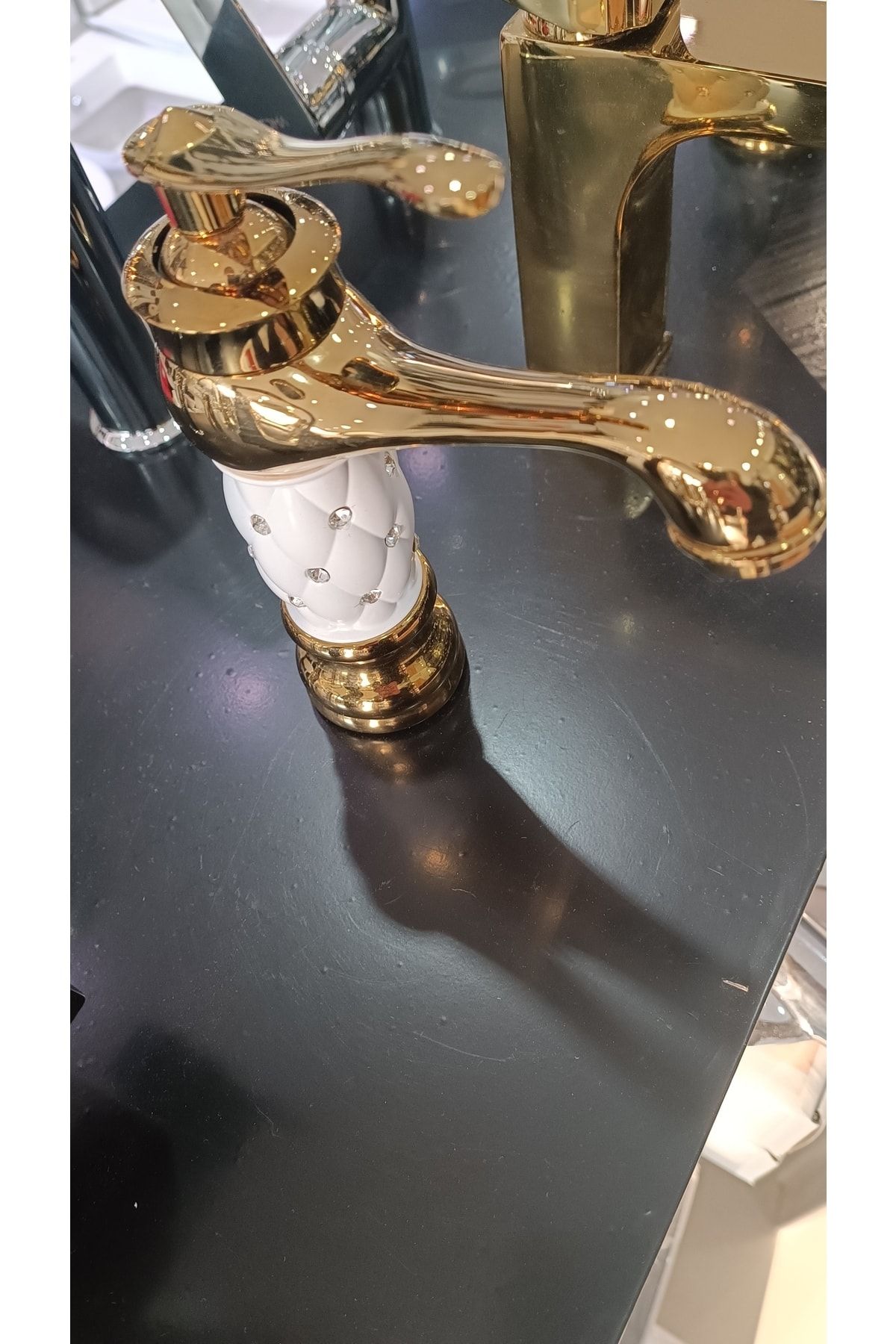 Lavabo Bataryası