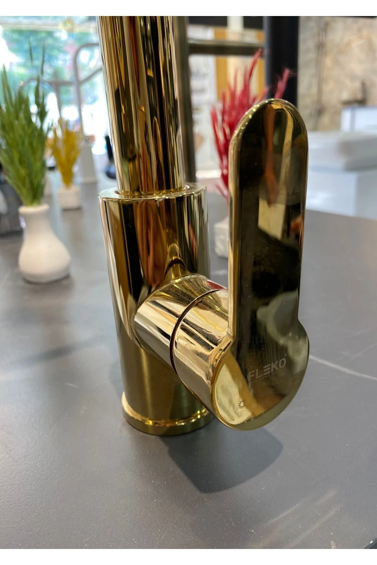 Gold Fonksiyonlu Endüstriyel Eviye Bataryası Mutfak Musluğu