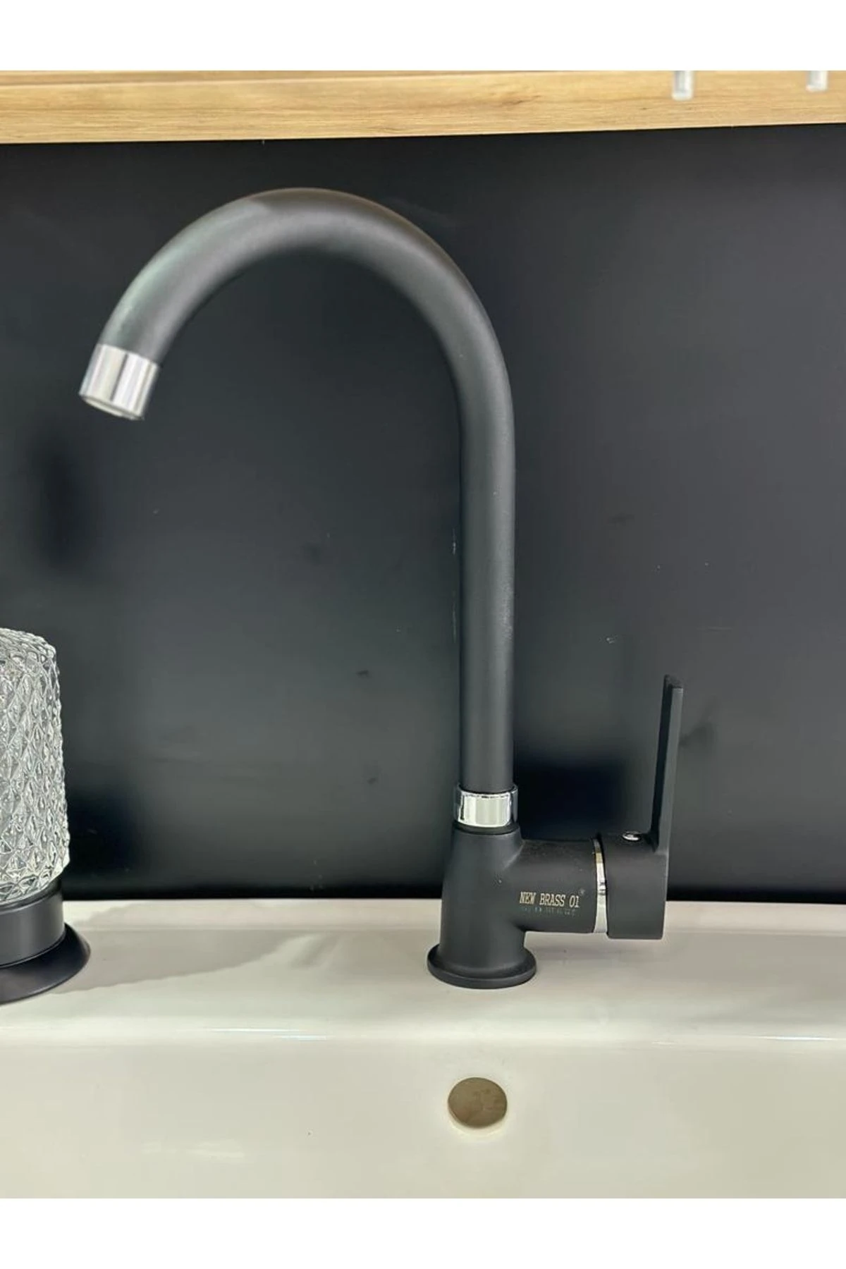 New Brass Mat Siyah Evye Bataryası