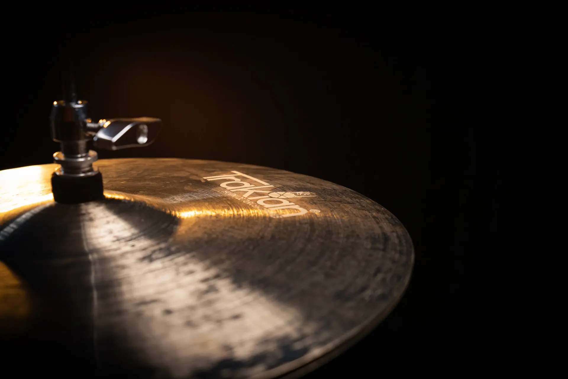 Black Shadow Series Hi-Hat | Hand-Hammered B20 | Trakian