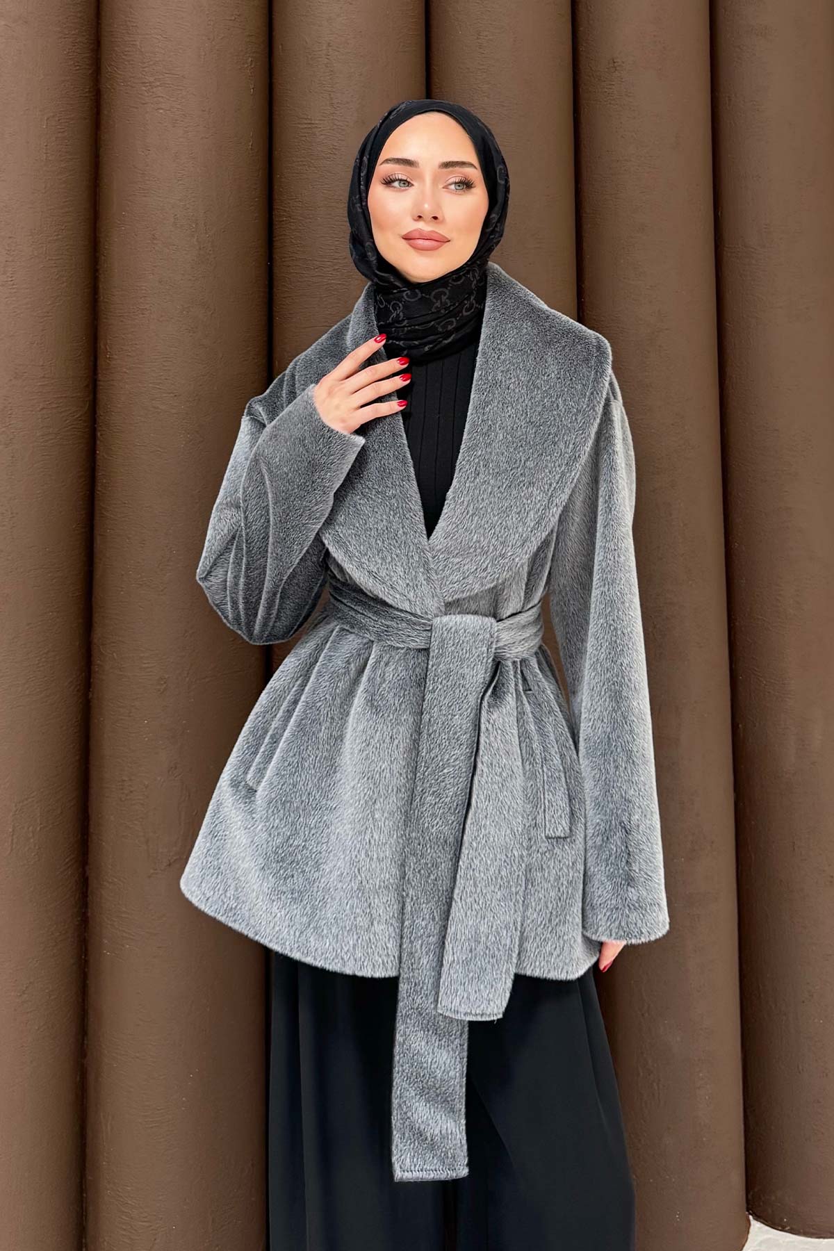 Angora Kuşaklı Kaban 32-2504