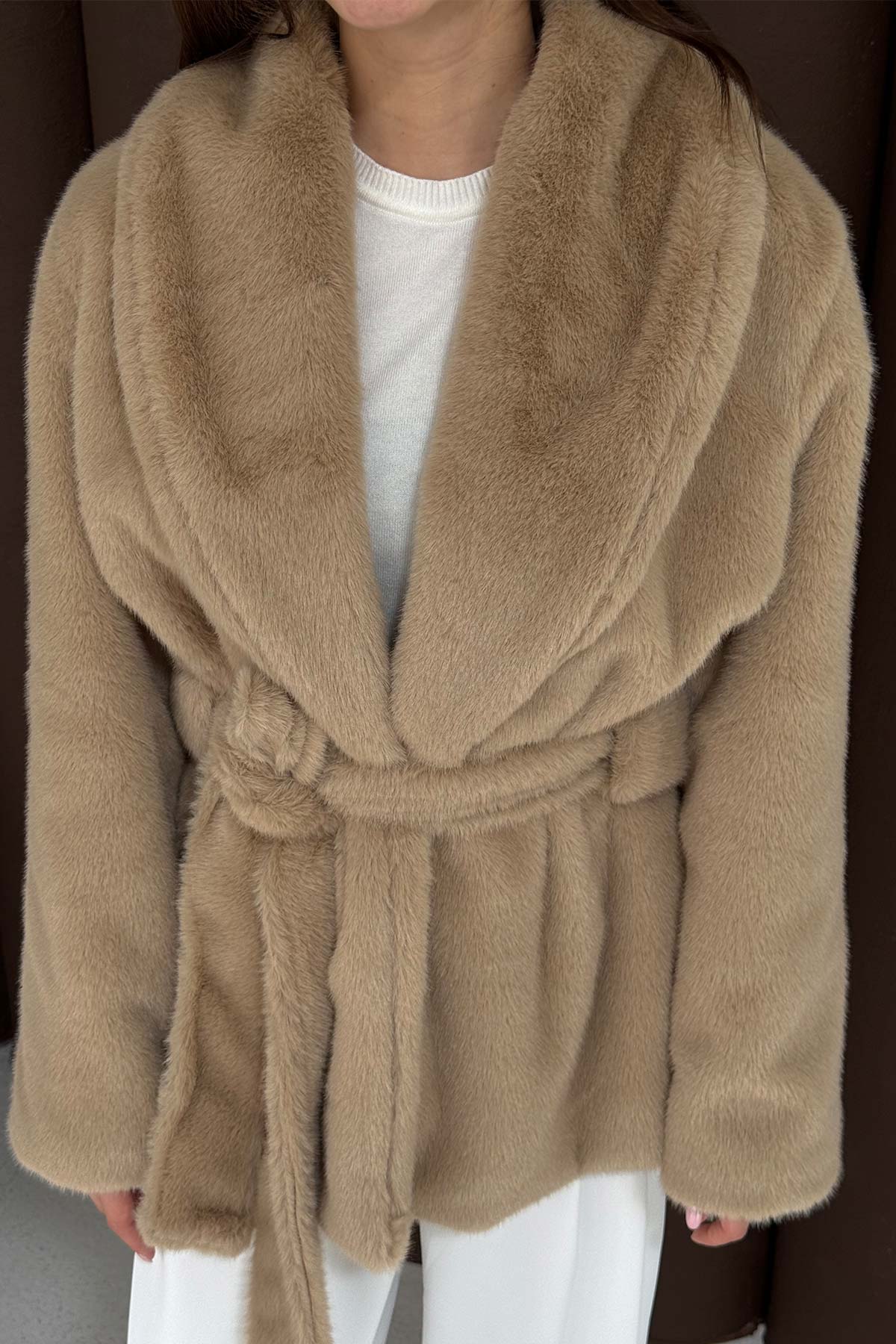 Kuşaklı Kürk Kaban 32-3713