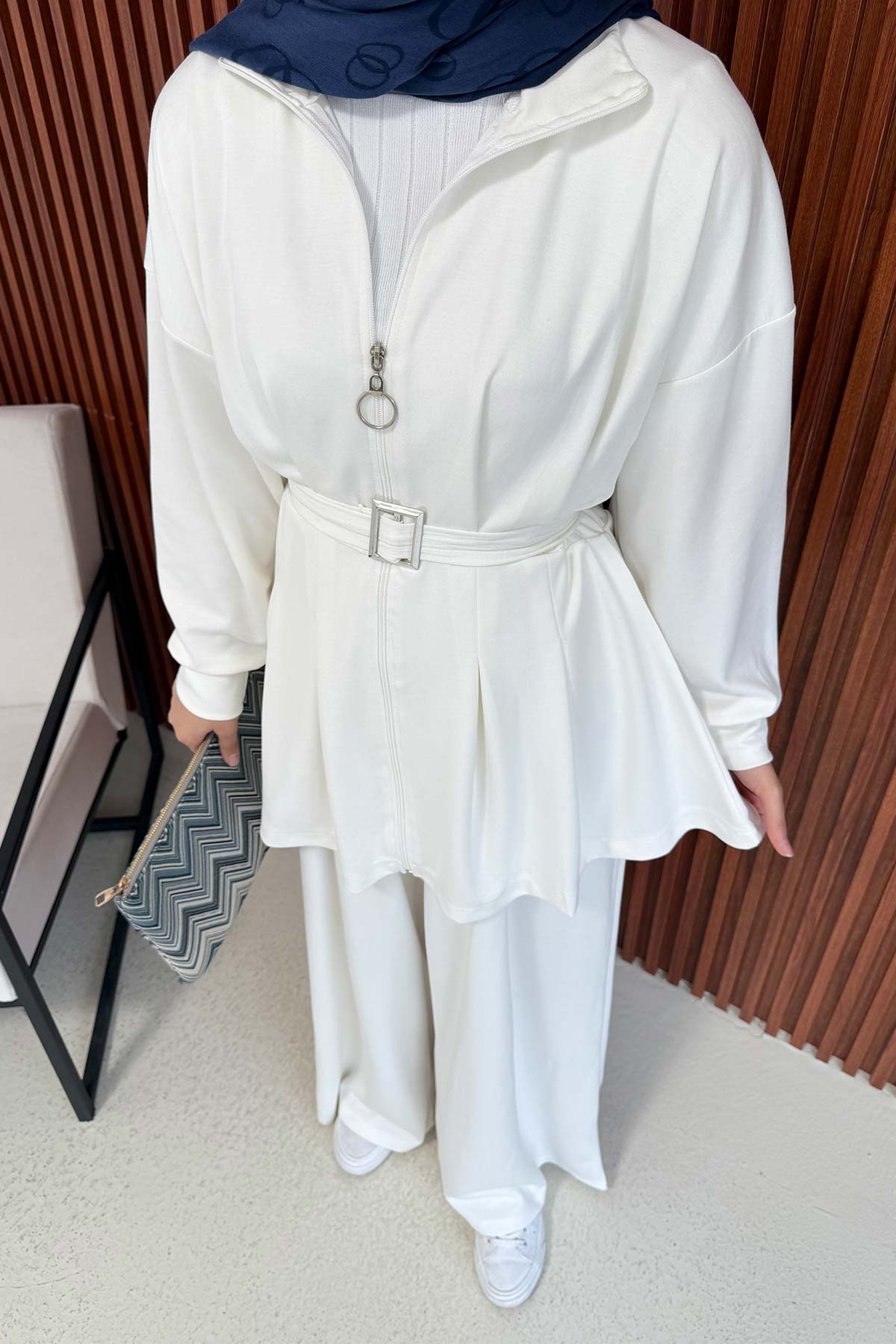 Kemerli Modal Takım 68-6208