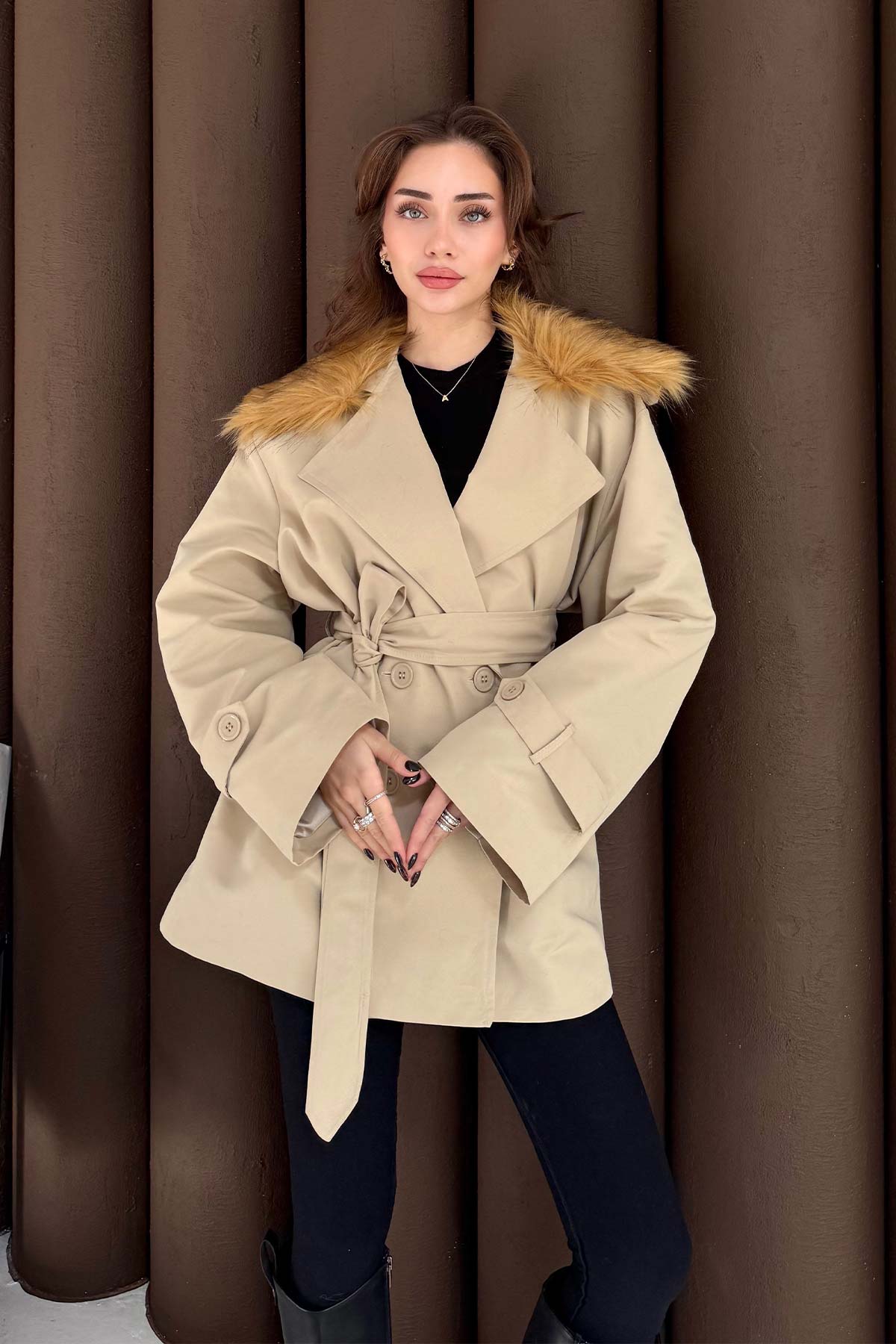 Kürklü Kısa Trençkot 32-3723