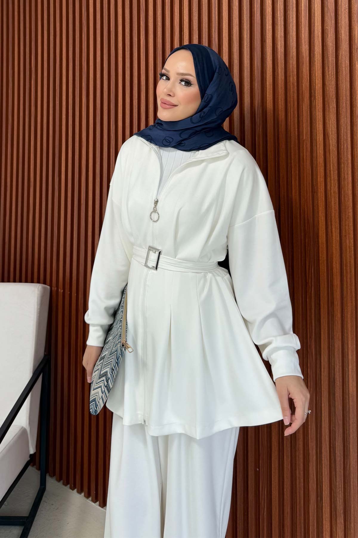 Kemerli Modal Takım 68-6208