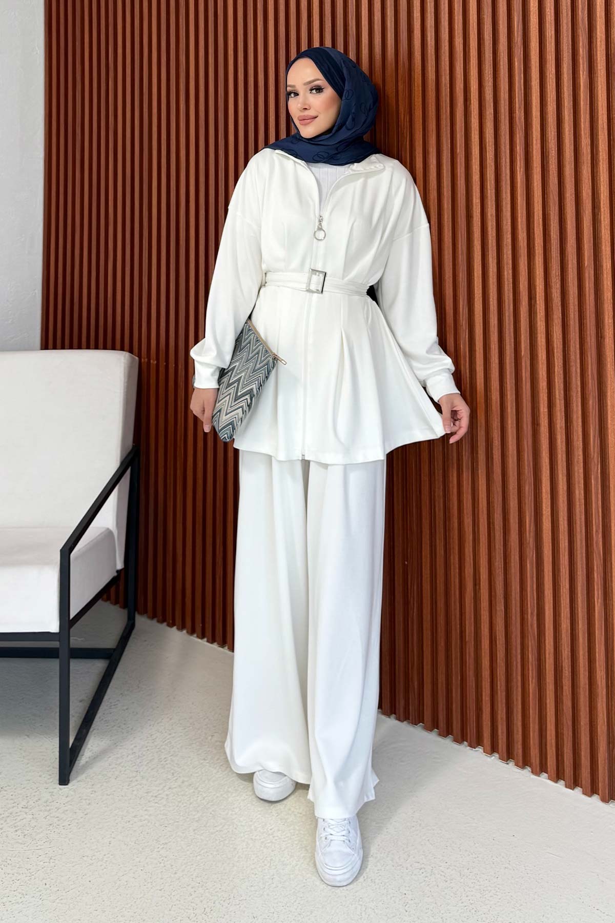 Kemerli Modal Takım 68-6208