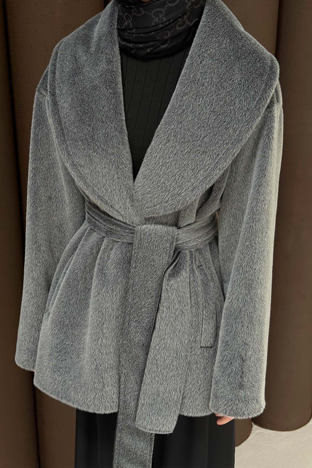 Angora Kuşaklı Kaban 32-2504