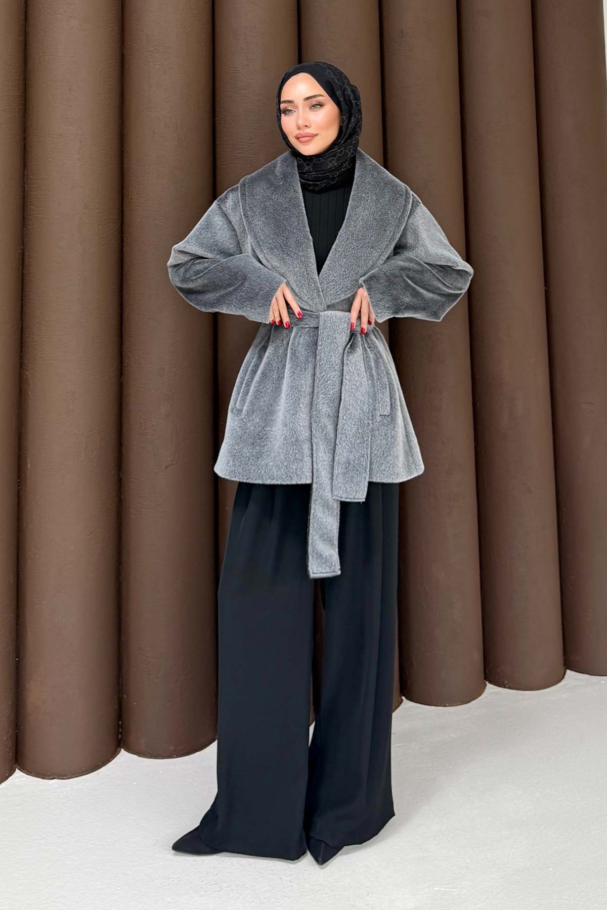 Angora Kuşaklı Kaban 32-2504