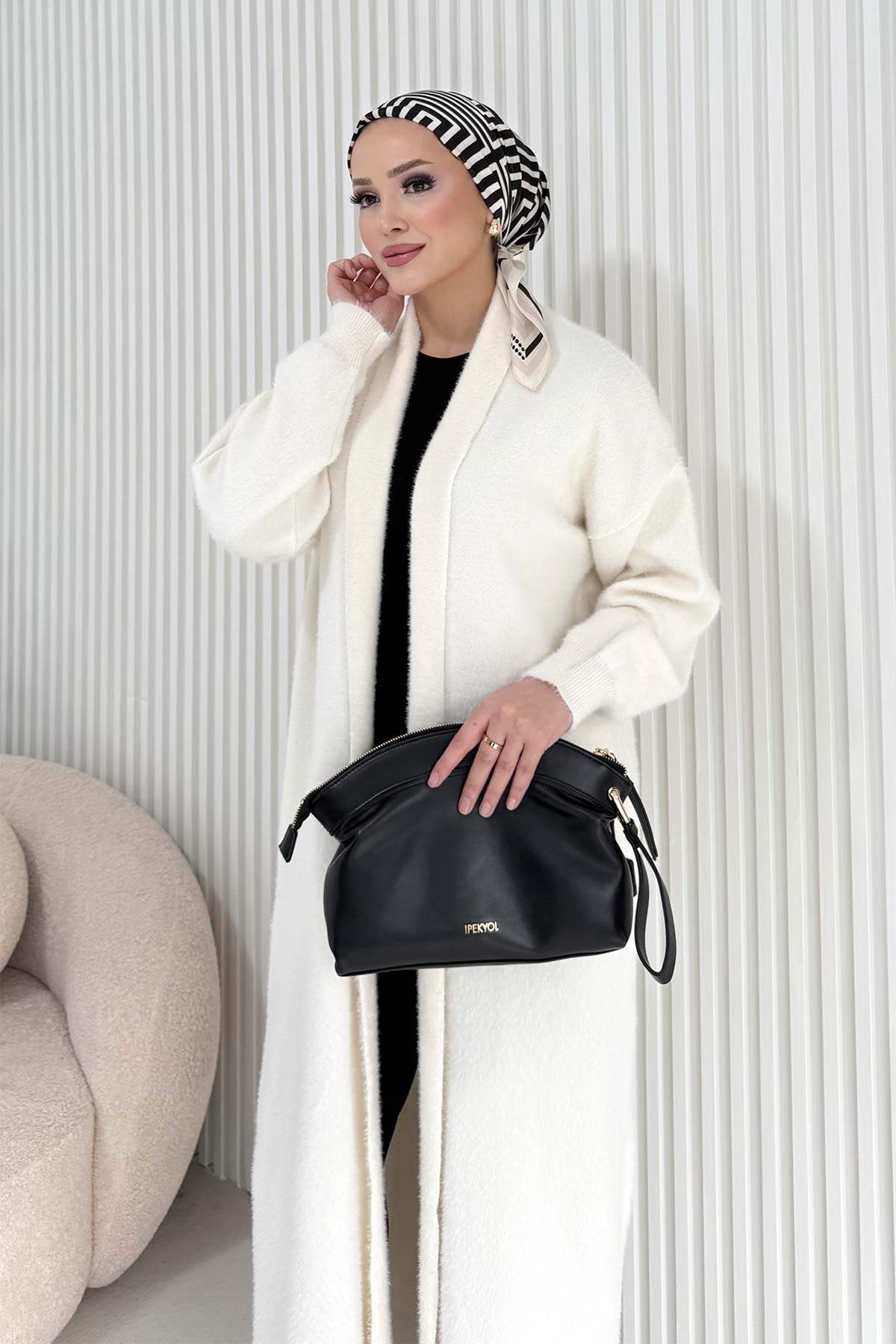 Uzun Triko Hırka 70-2543