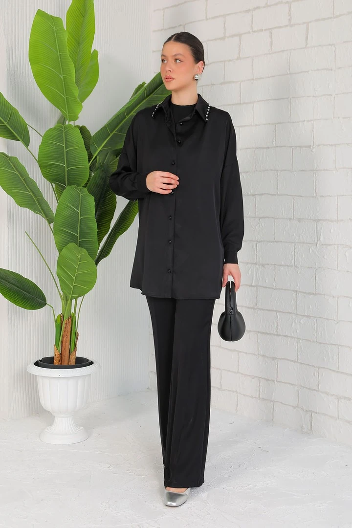 Yakası Taşlı Saten Gömlek 32-2057