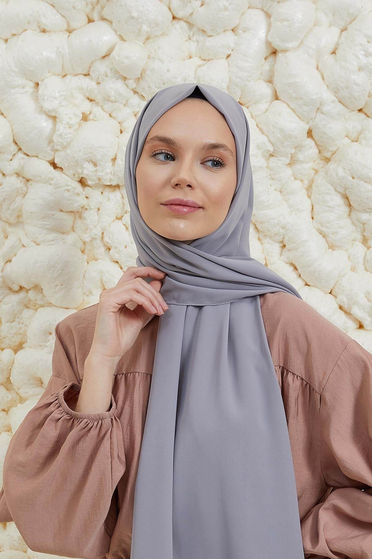 Medina Silk Hijab Grey
