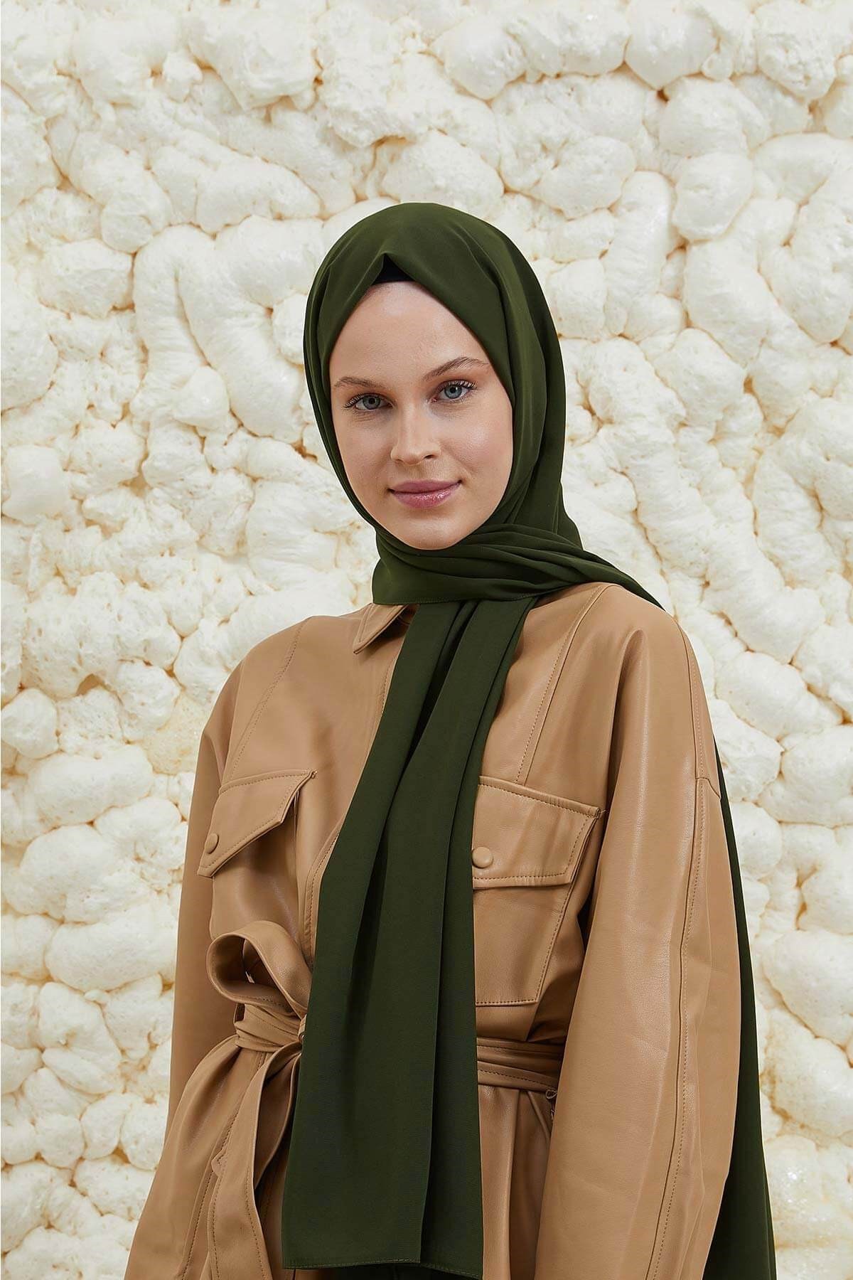 Medina Silk Hijab Pine Green