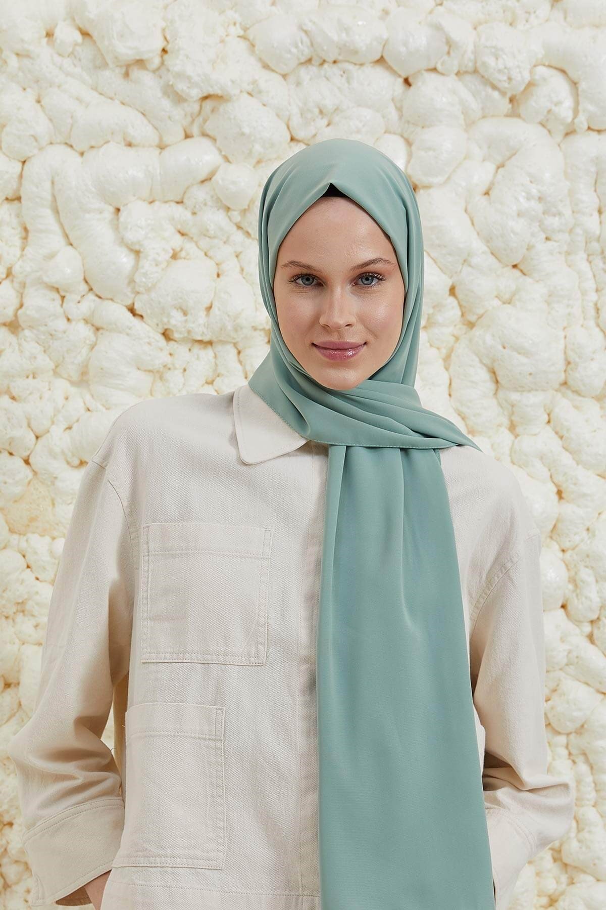 Medina Silk Hijab Mint