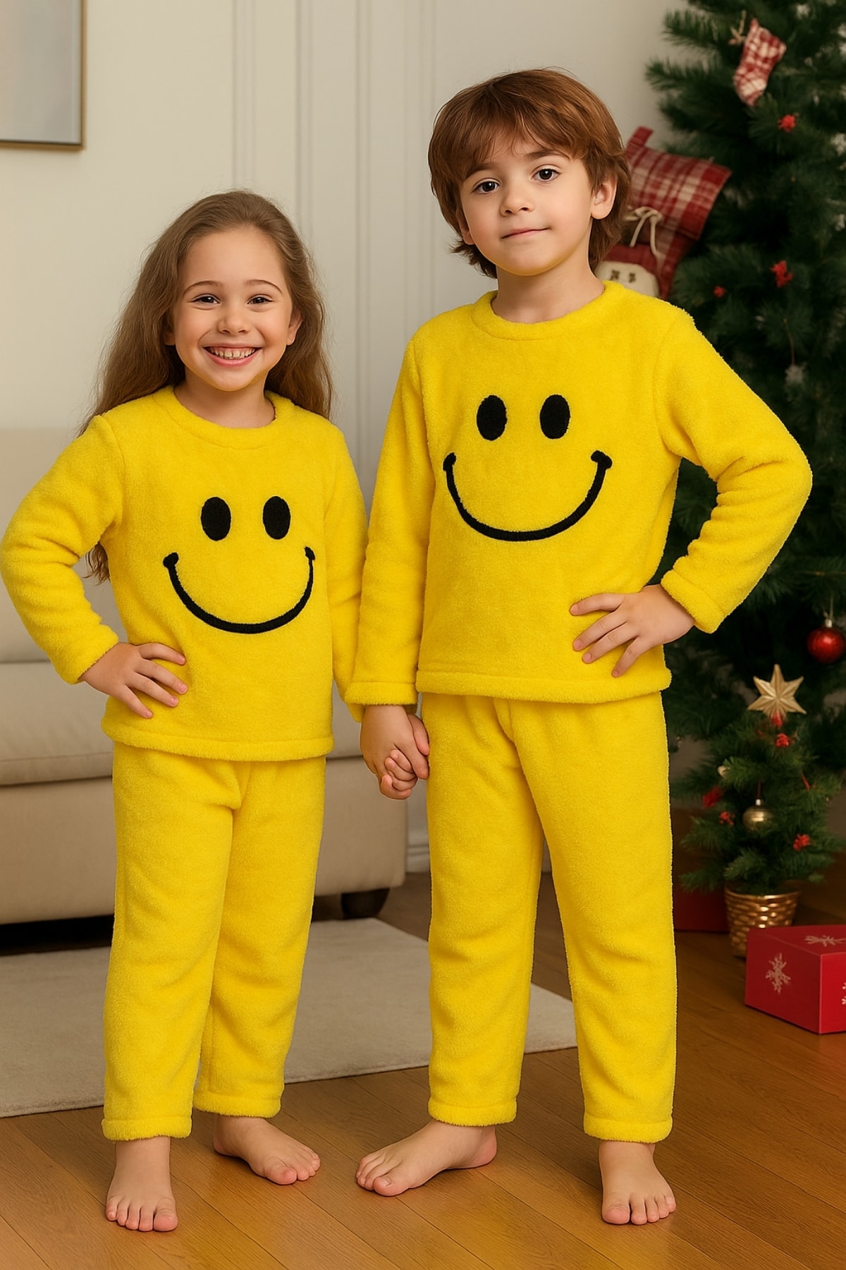Kız - Erkek Çocuk Gülen Yüz Nakışlı Kışlık Peluş Takım Ak4006 - Sarı