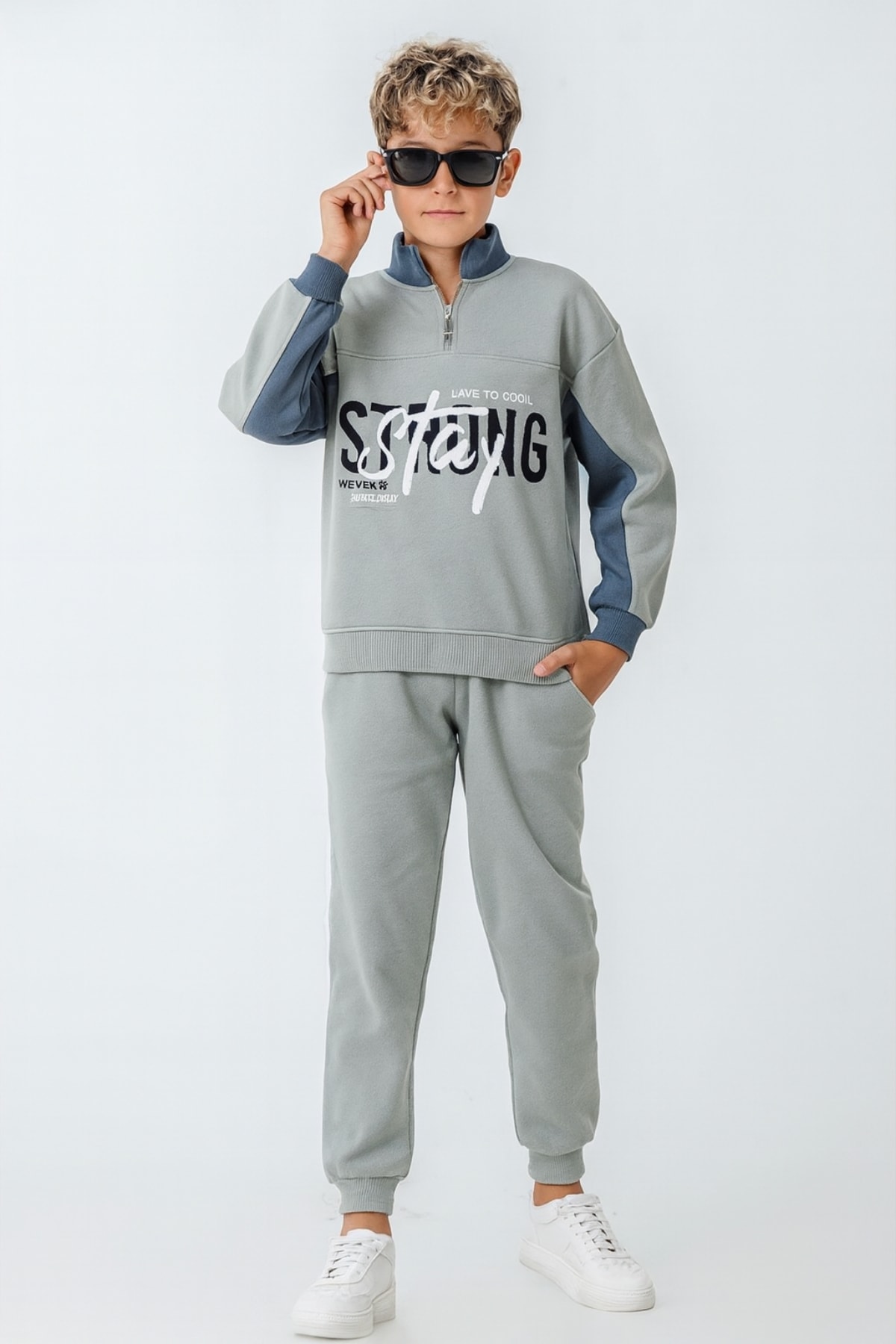 Erkek Çocuk Brooklyn Stay Strong Baskılı 3 İplik Kalın Kışlık Eşofman Takımı Ak4225 - MİNT