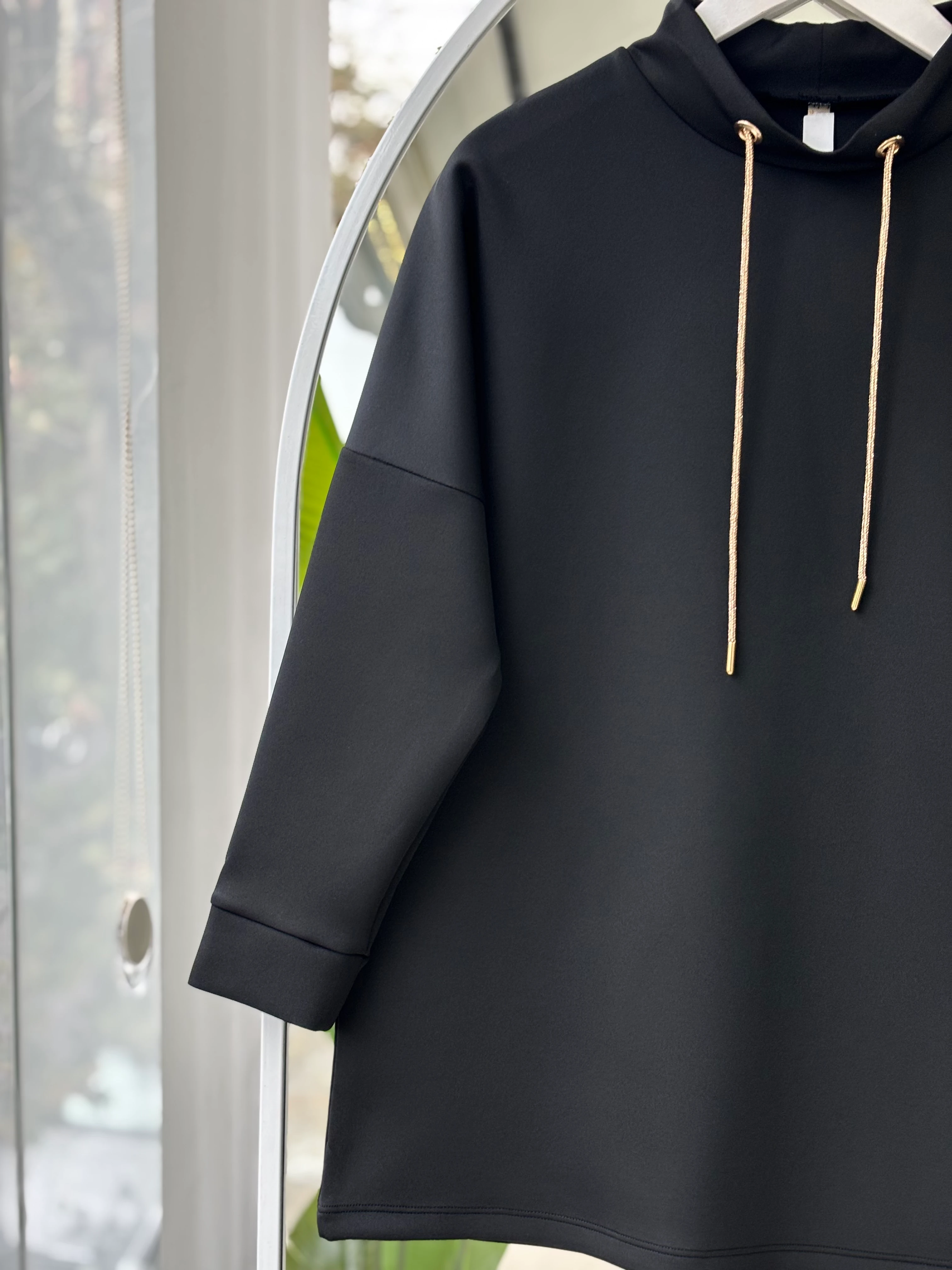 GOLD KORDONLU SCUBA AHENK TAKIM SİYAH