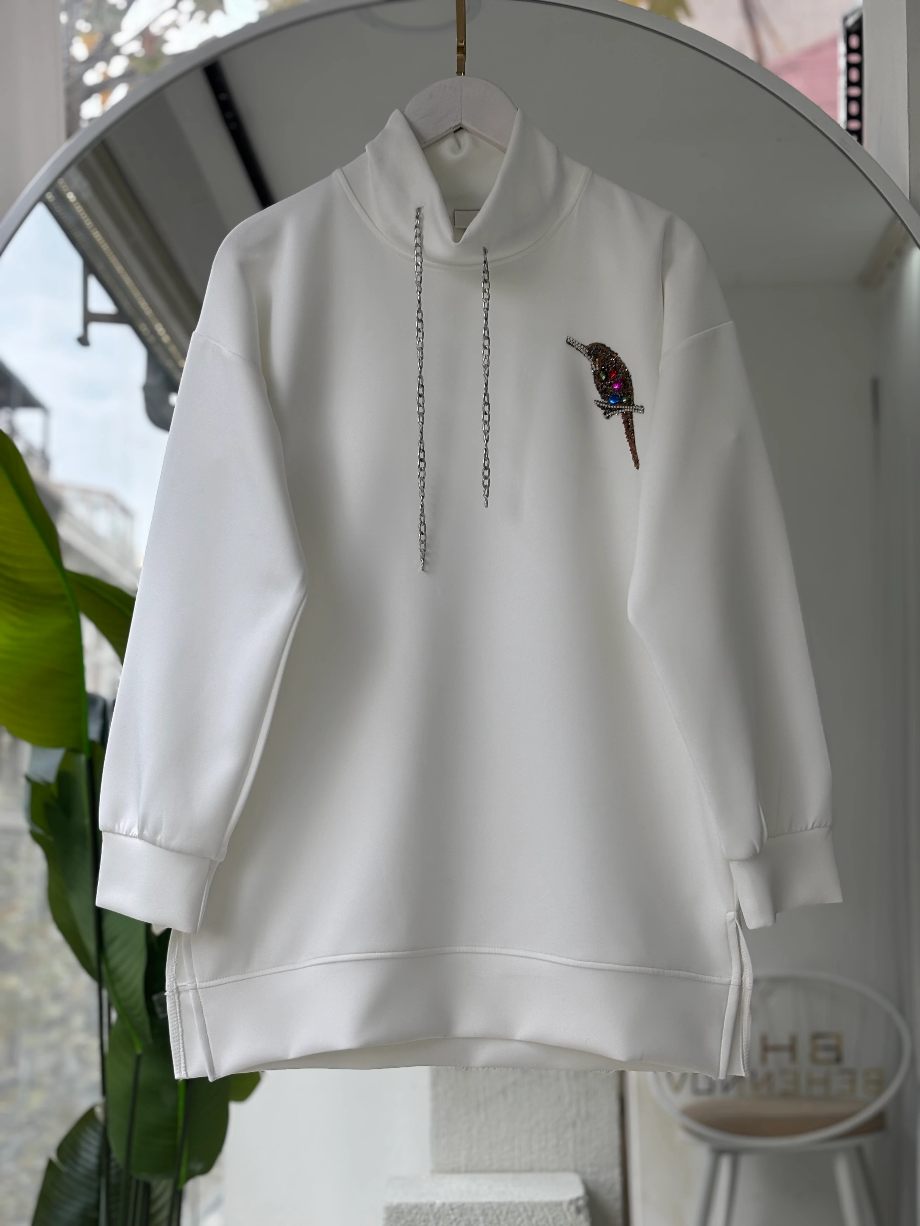 BYM KUŞ AKSESUARLI SWEAT  