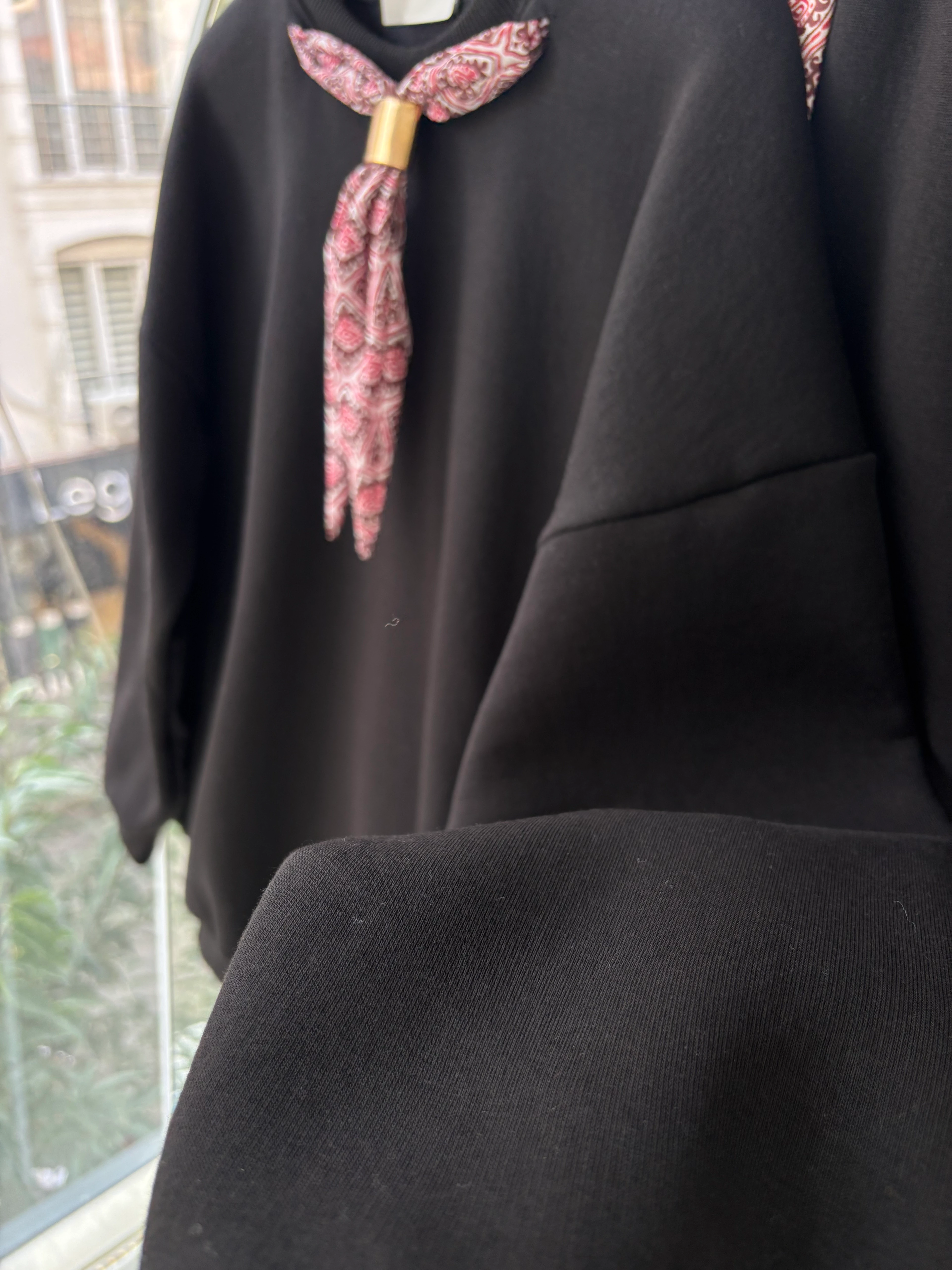 FULAR GOLD AKSESUARLI GLORİA TAKIM SİYAH