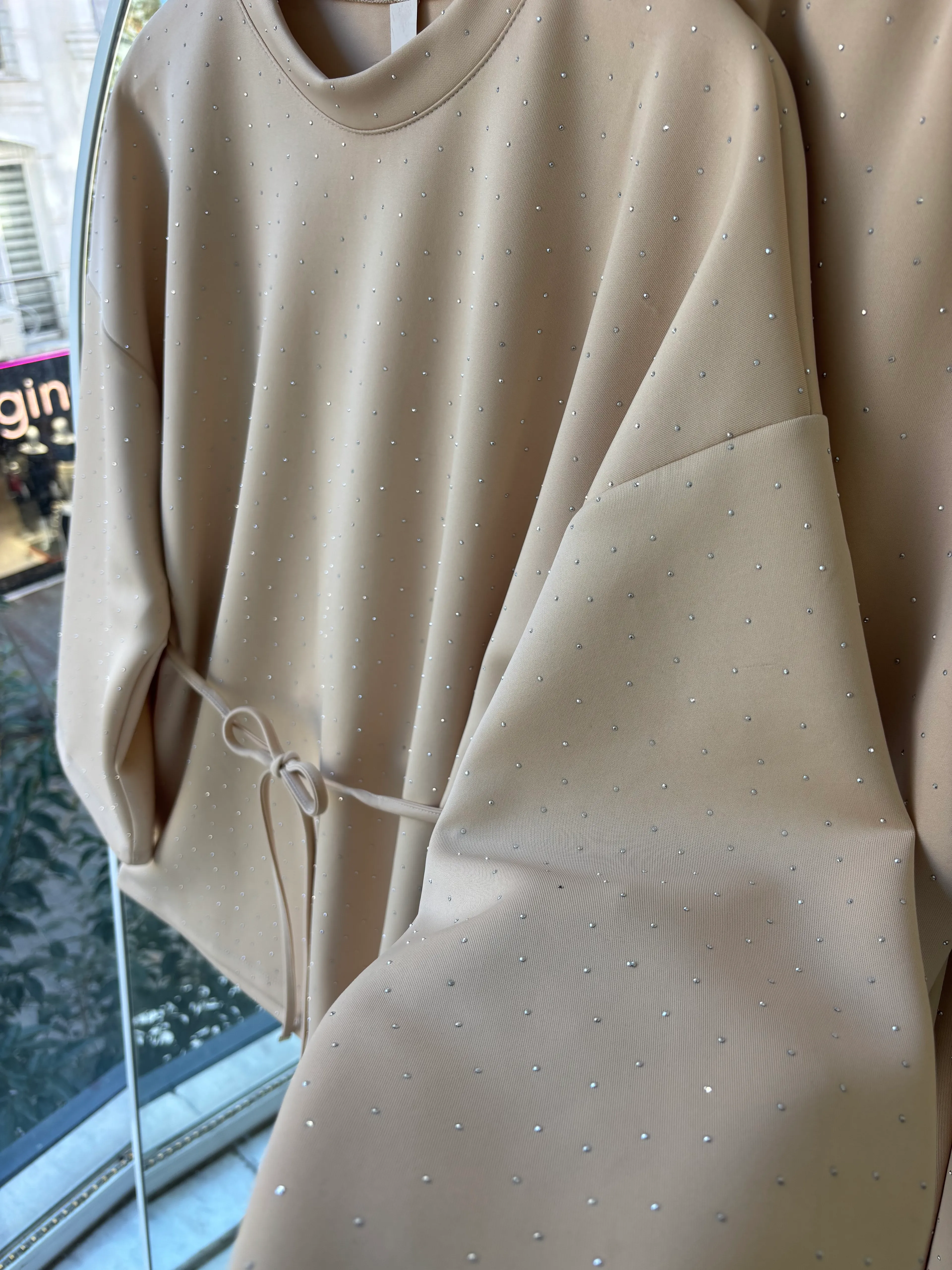 ARKA ÖN TAŞLI SCUBA SHAGY TAKIM BEJ