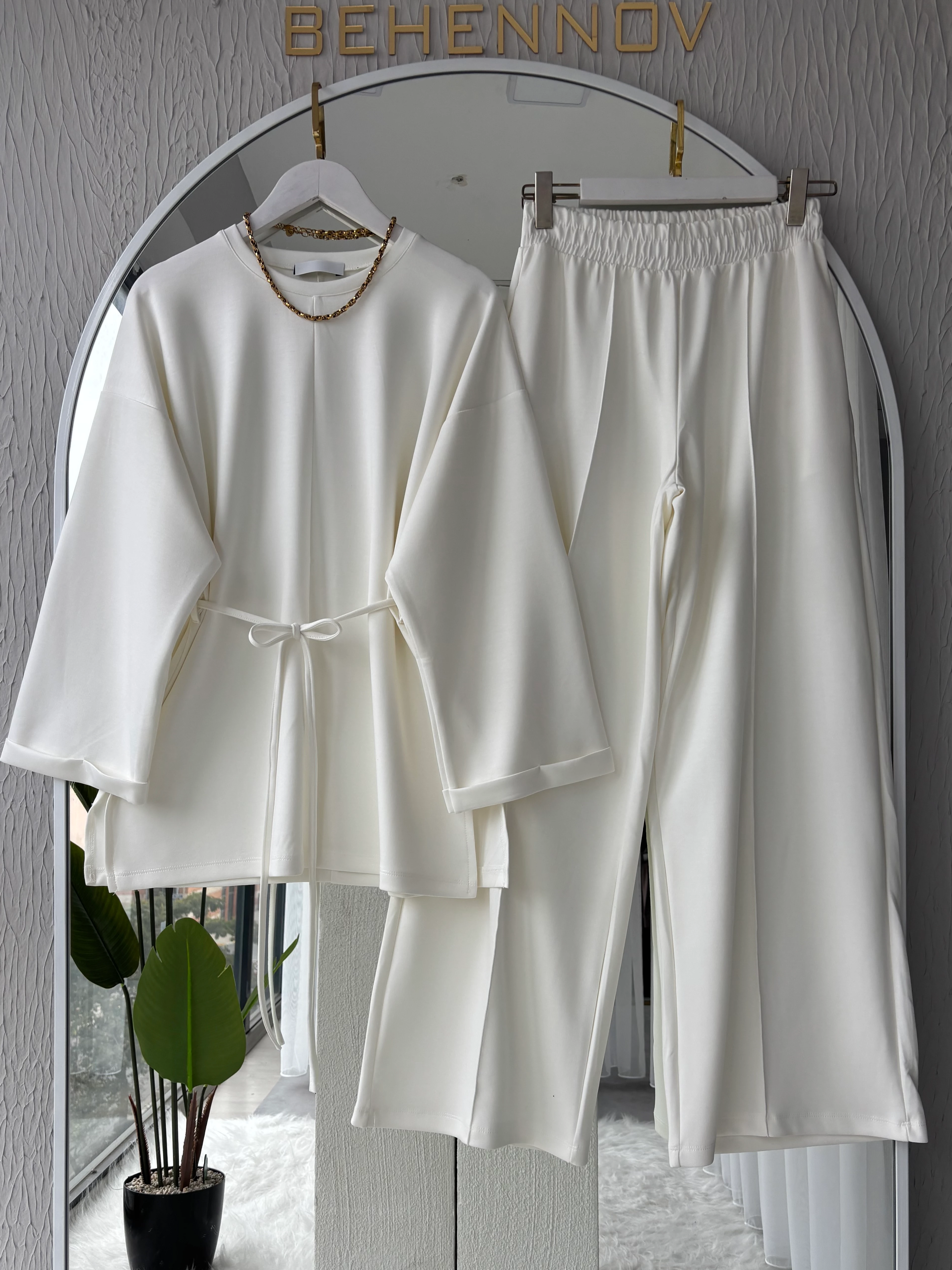 MUADİL OYS LİZA TAKIM -BEYAZ