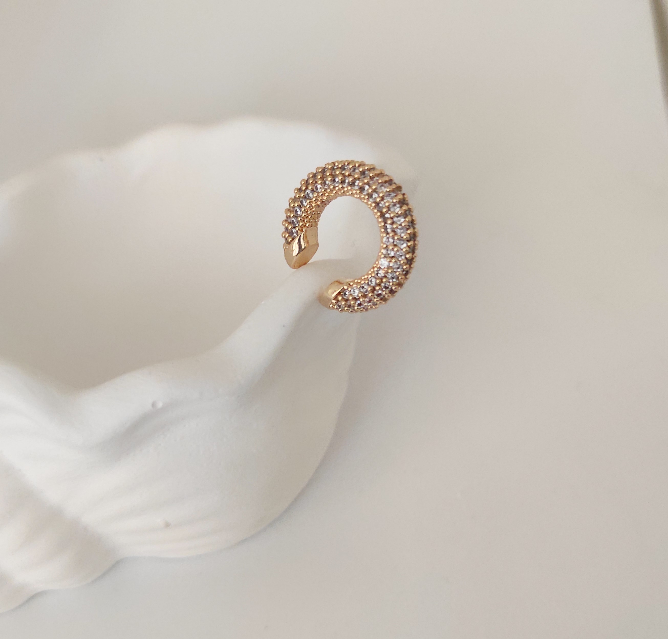 Zirkon taşlı halka earcuff