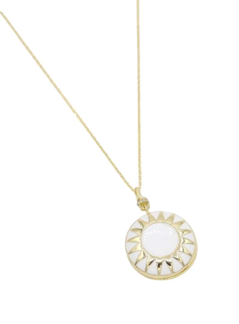 Beyaz Mineli Yuvarlak Kapaklı Kolye 