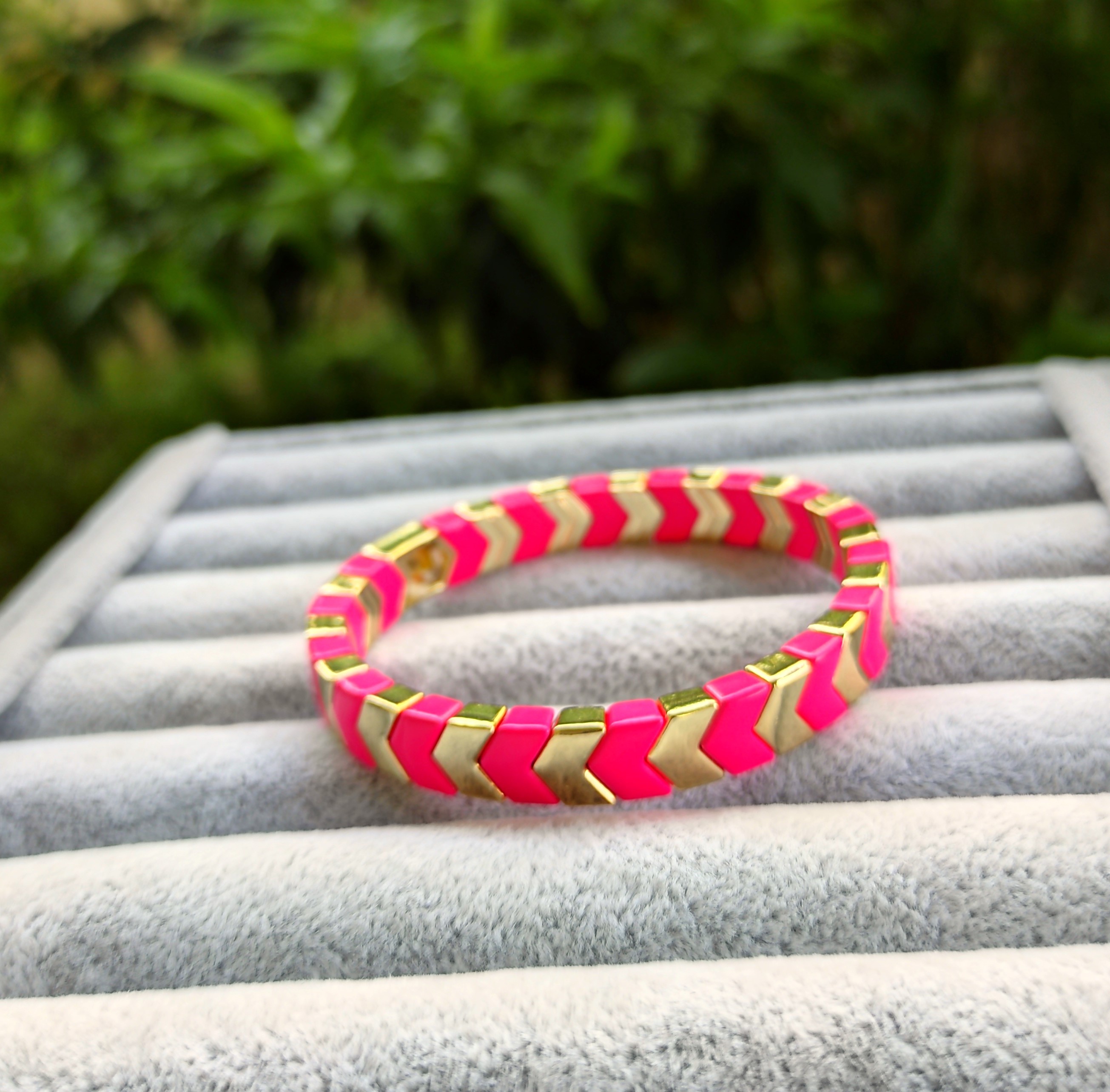 Pembe- Gold Domino Lastkli Seramik Bileklik