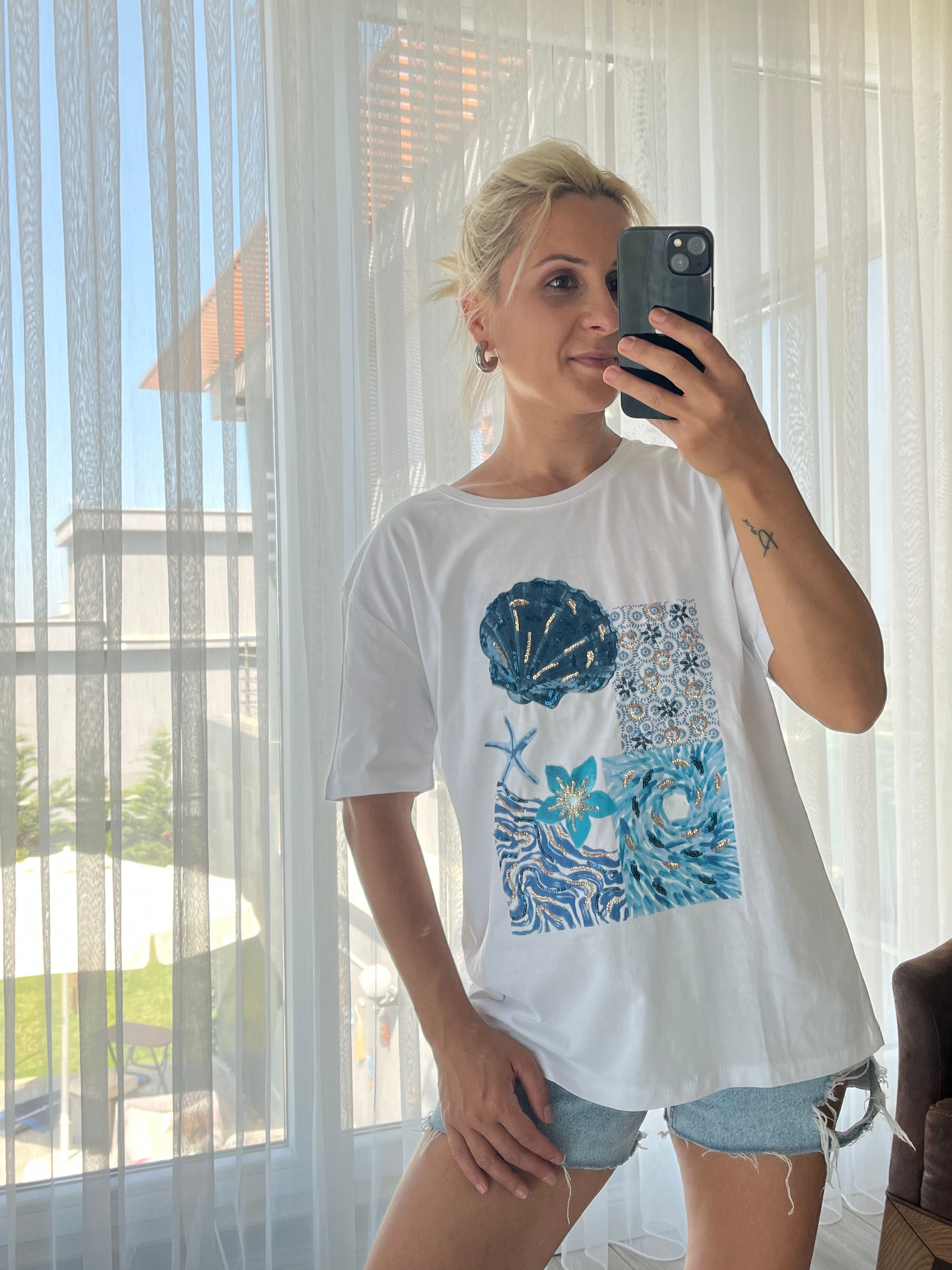 Deniz Kabuk Detay Tişört