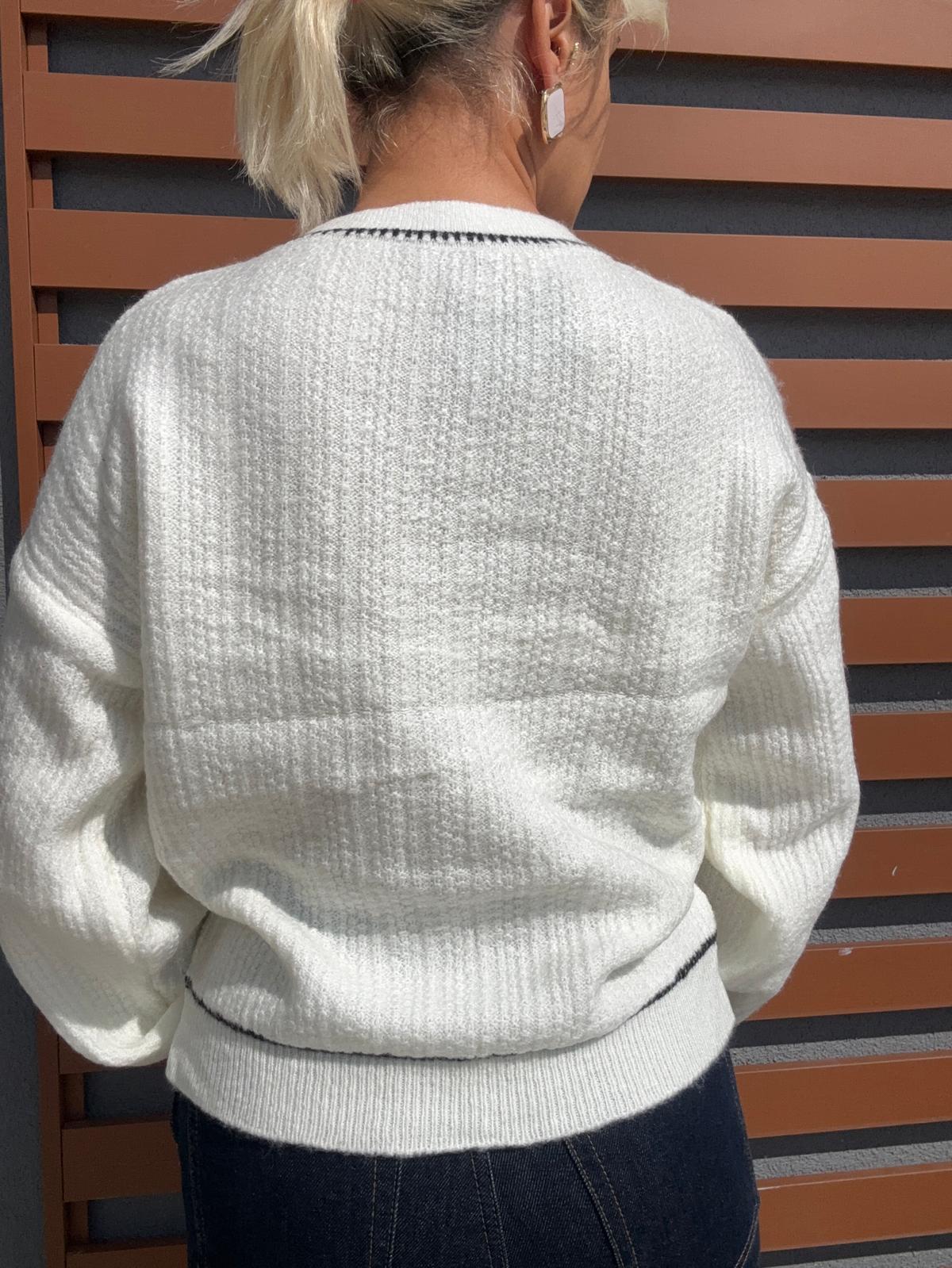 Gold Düğme Detay Şeritli Hırka Beyaz