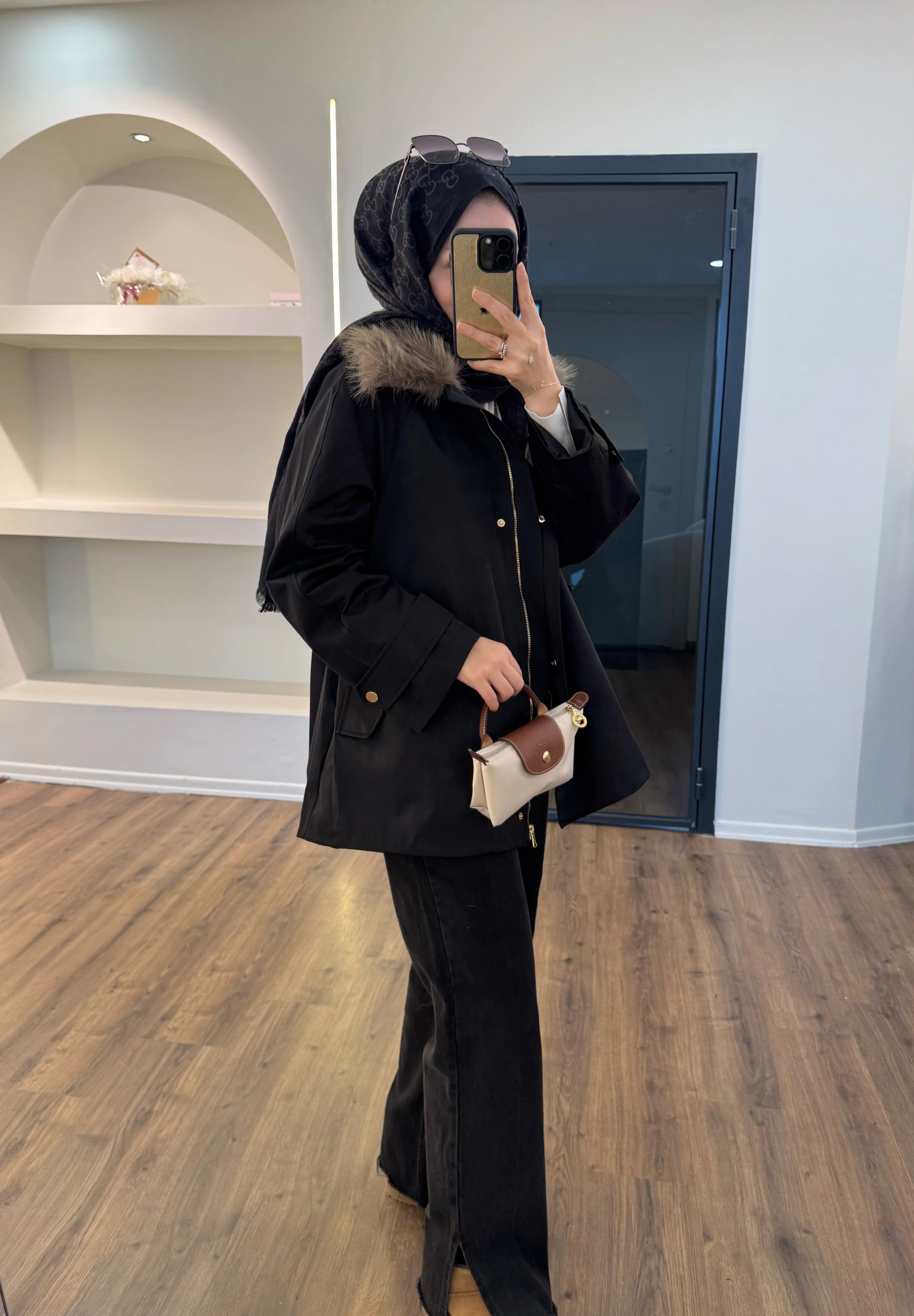 Kürklü parka - siyah 