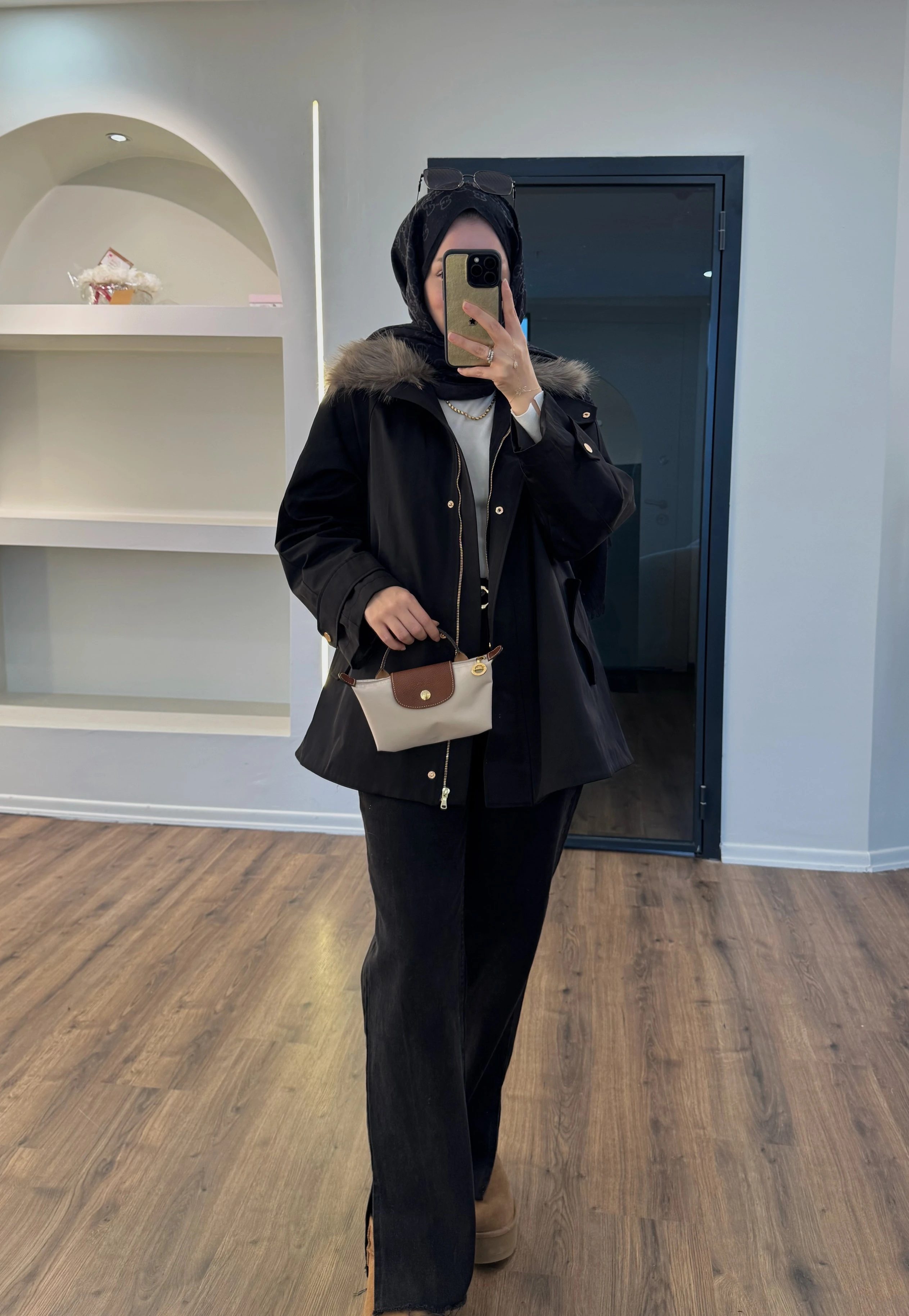 Kürklü parka - siyah 