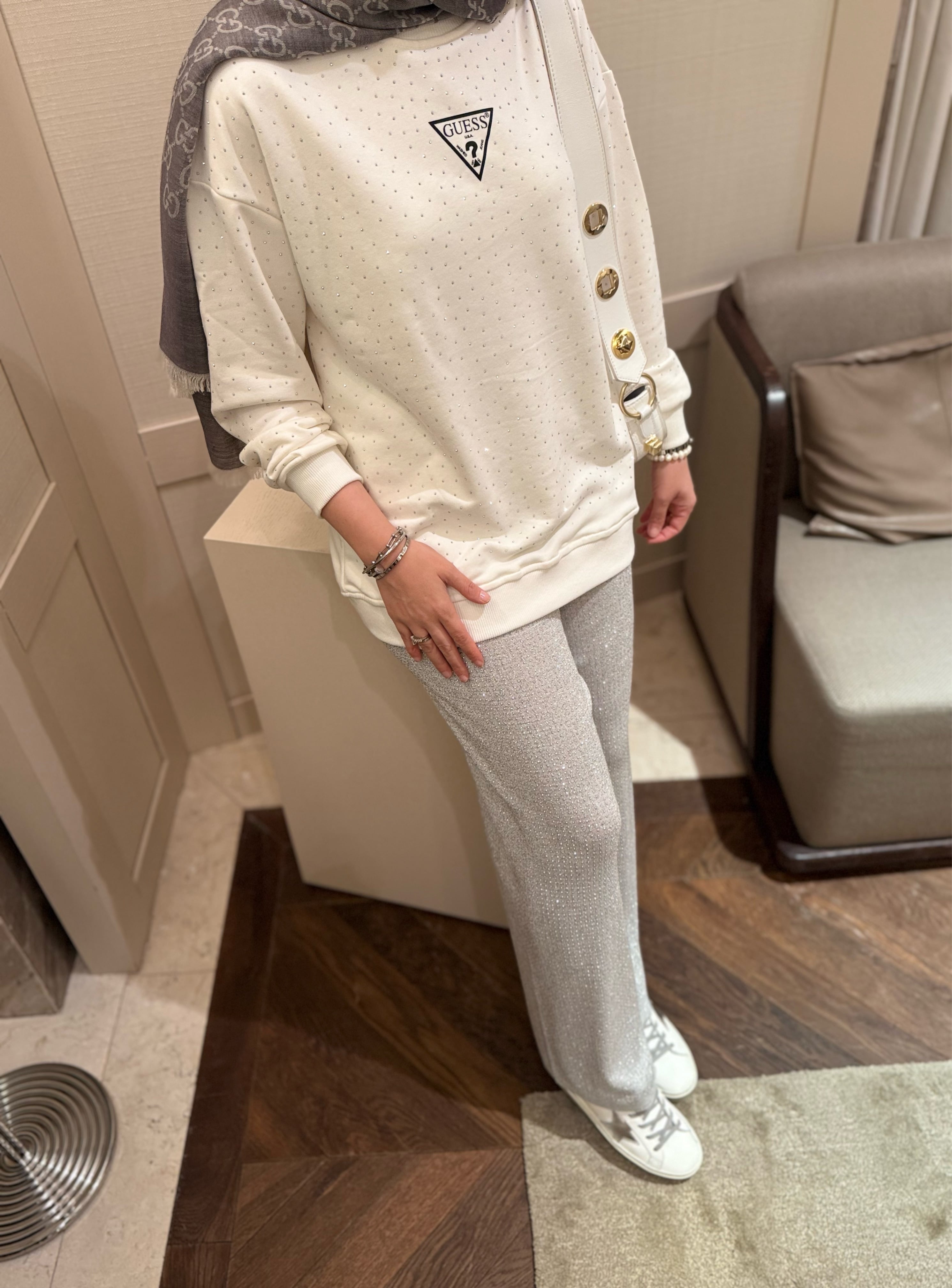 Full taşlı sweat - beyaz 