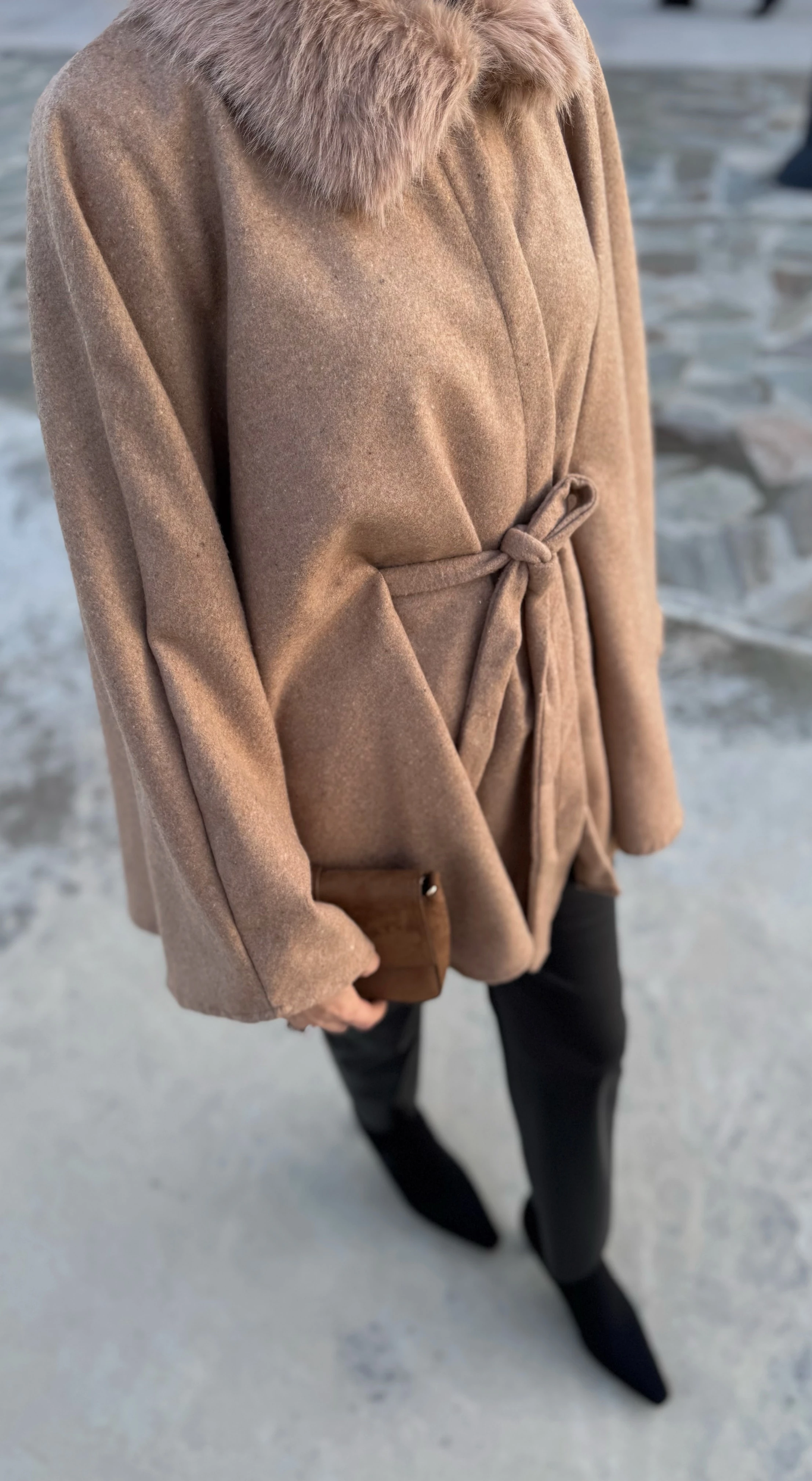 Kürk yaka panço - camel