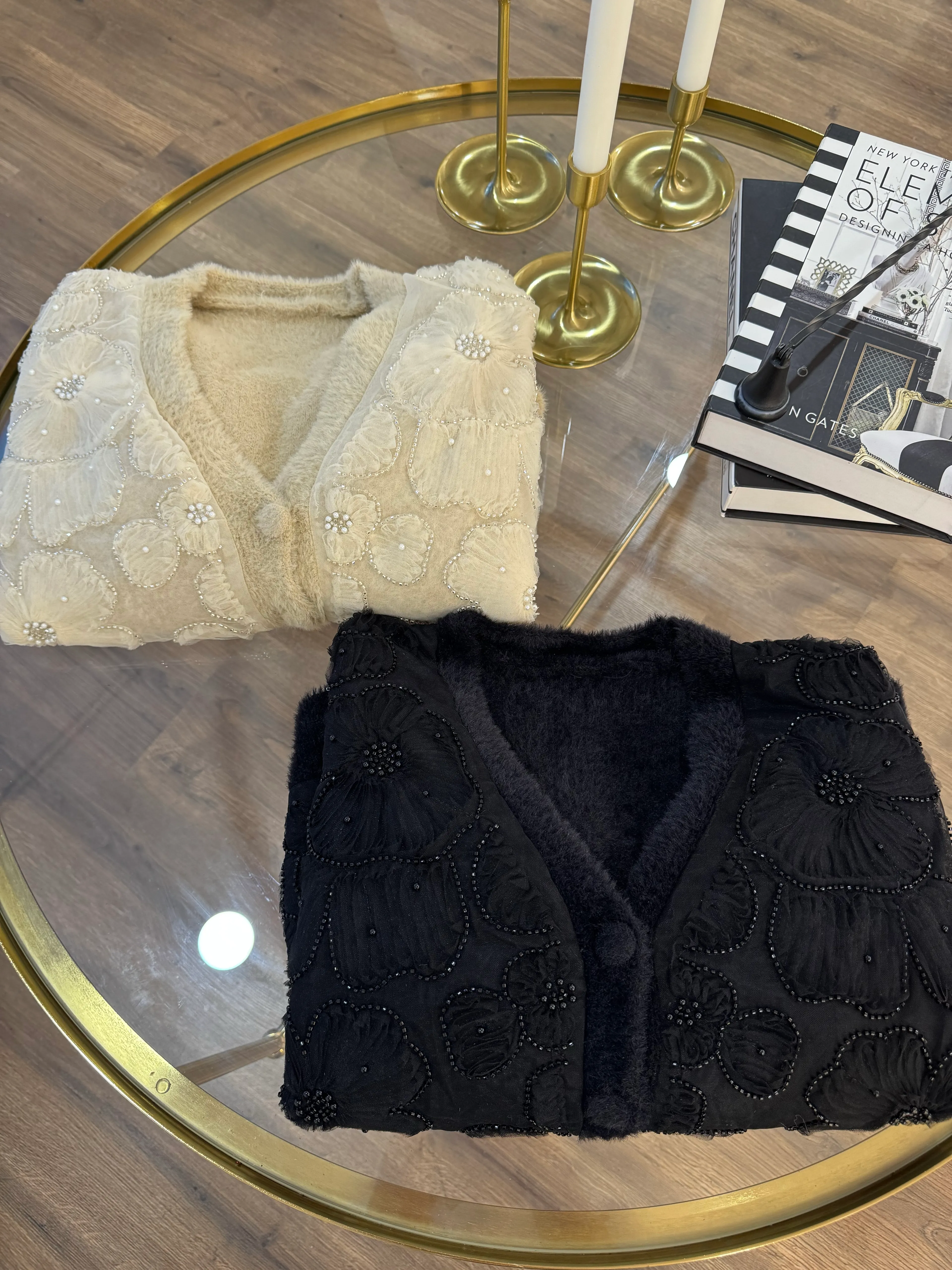 Çiçek işlemeli angora hırka - taş