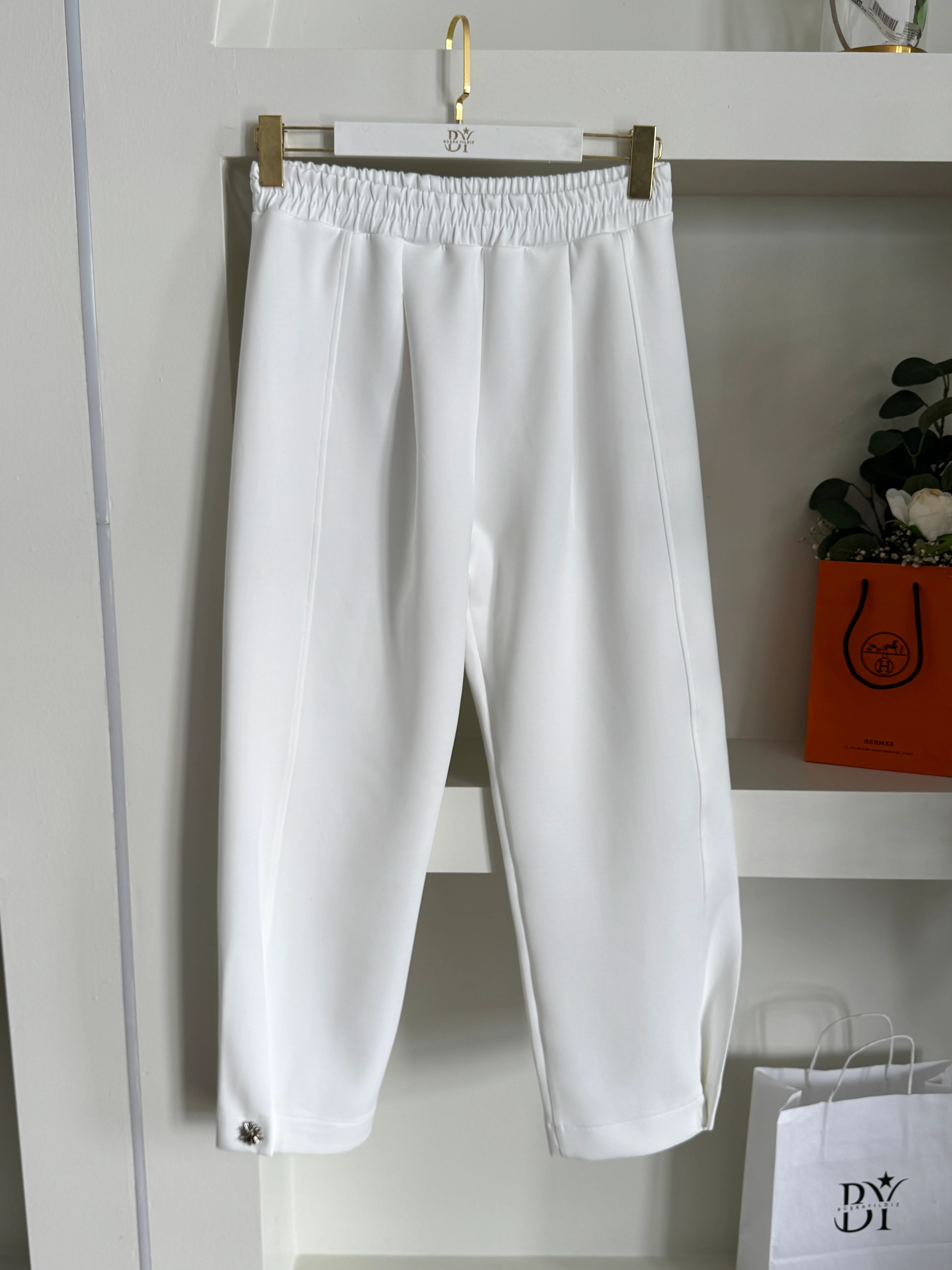 Paçası düğmeli Scuba pantolon - beyaz