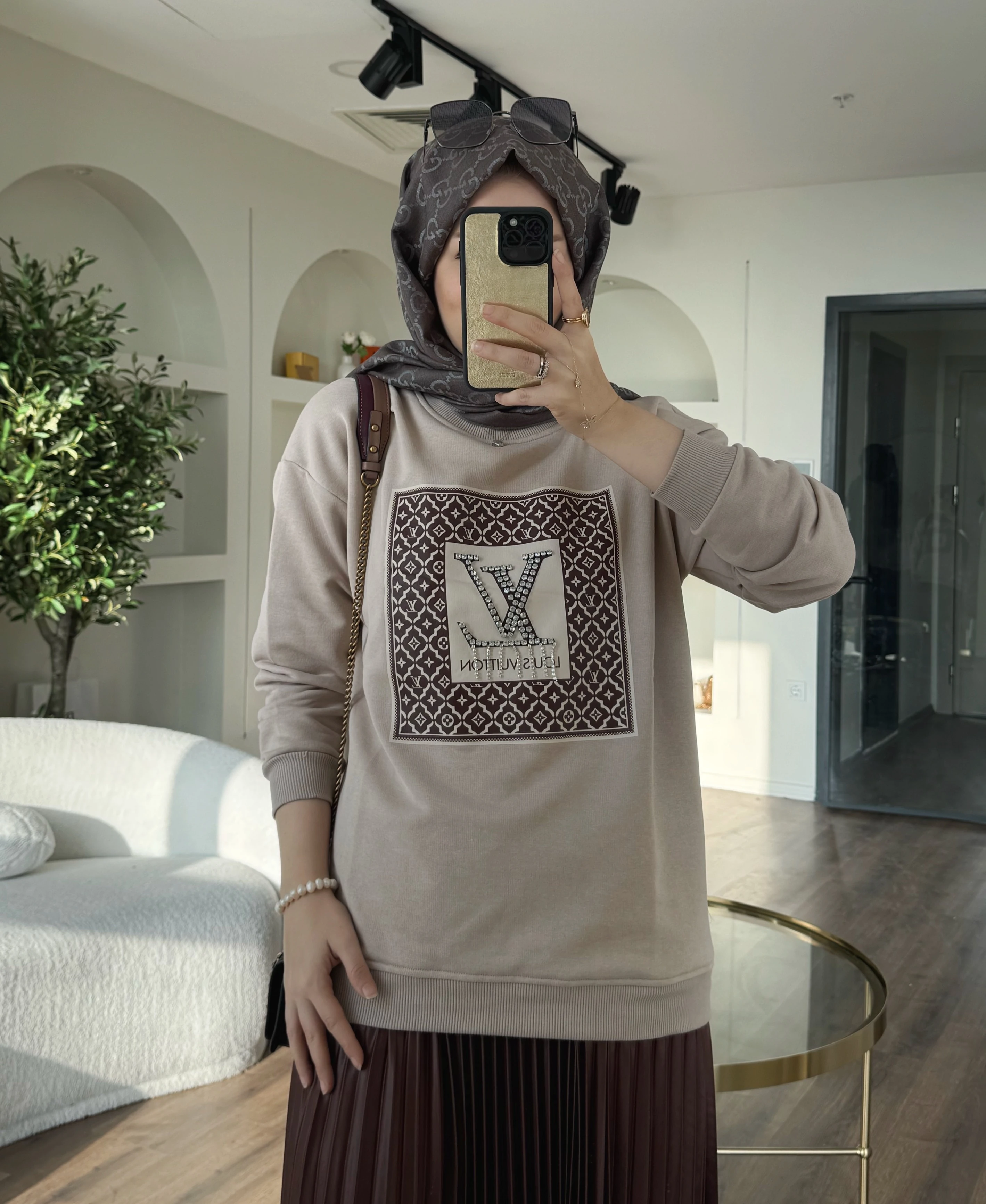 Lv sweatshirt - taş